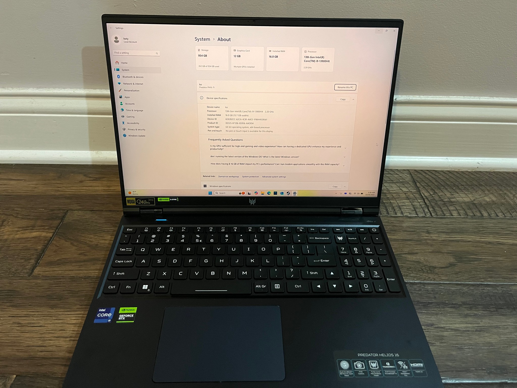 RTX 4080 Acer Predator Helios 16, 240Hz QHD+, i9-13900HX, 16GB DDR5, 1TB SSD GAMING LAPTOP