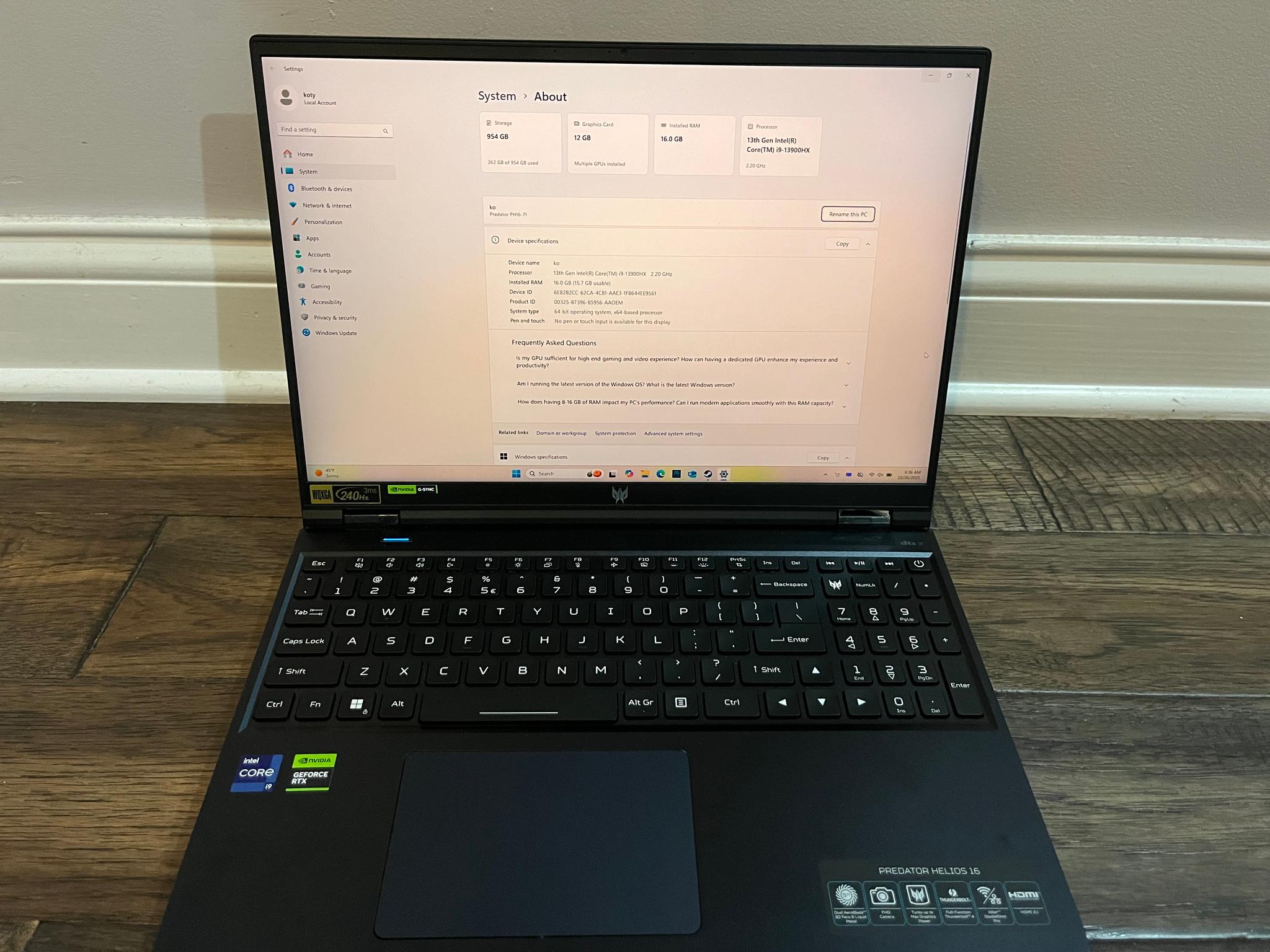 RTX 4080 Acer Predator Helios 16, 240Hz QHD+, i9-13900HX, 16GB DDR5, 1TB SSD GAMING LAPTOP