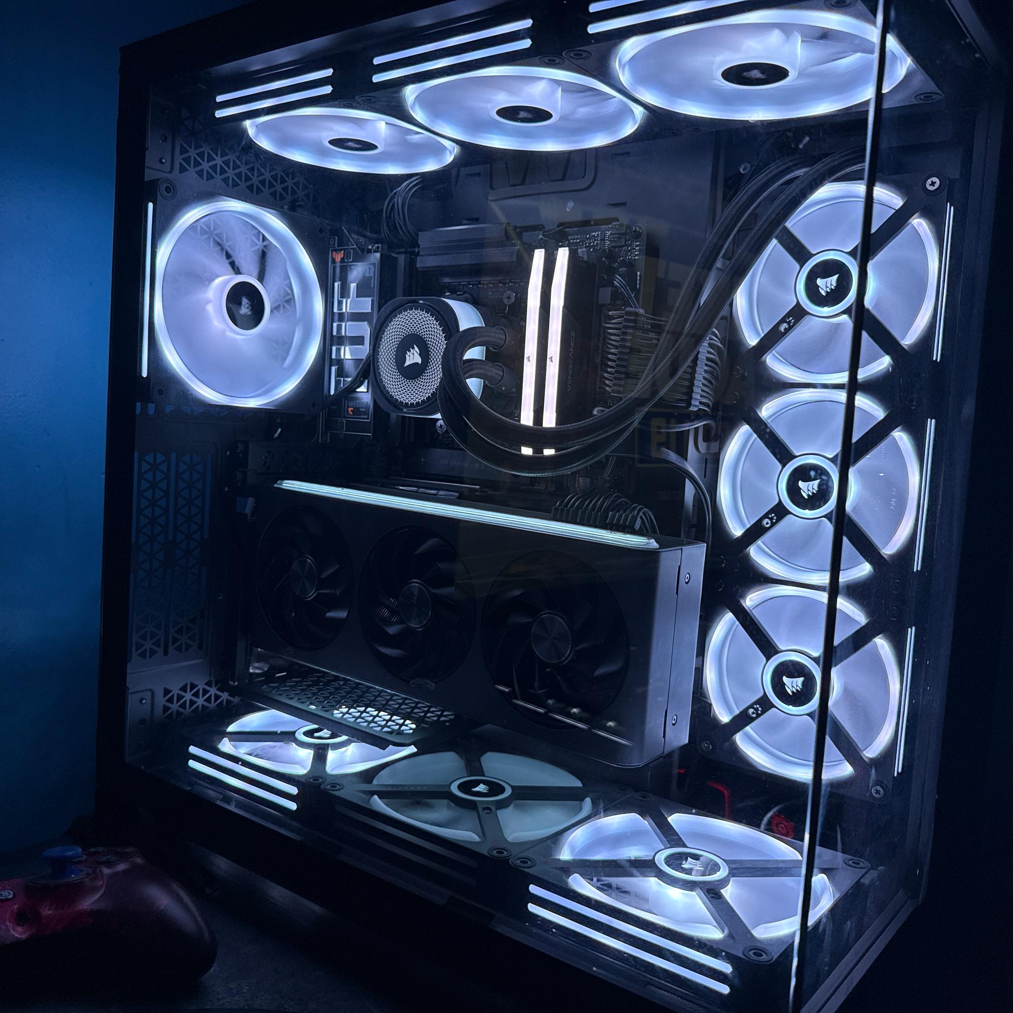 Sapphire NITRO+ Radeon RX 7900 XTX