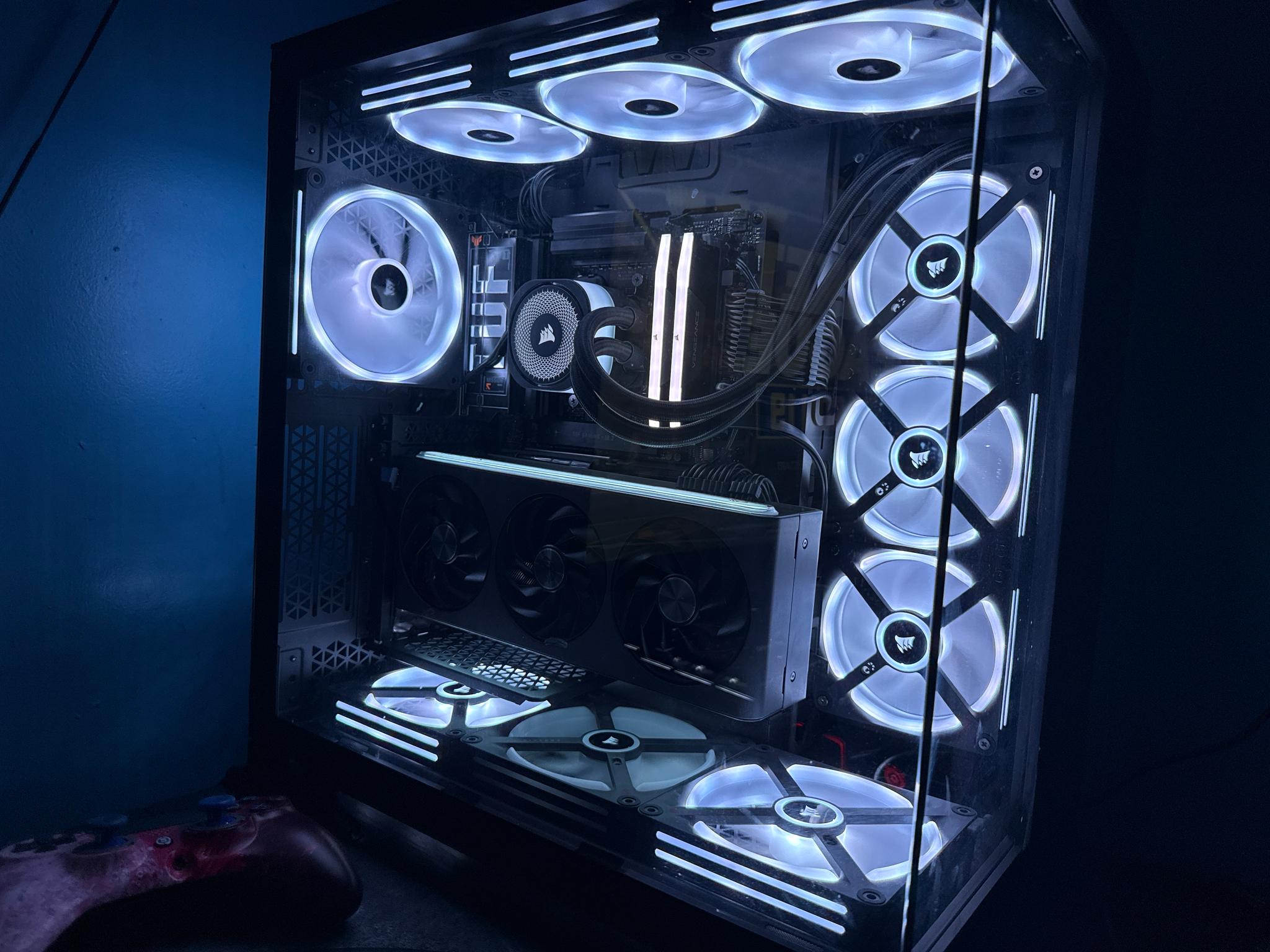 Sapphire NITRO+ Radeon RX 7900 XTX