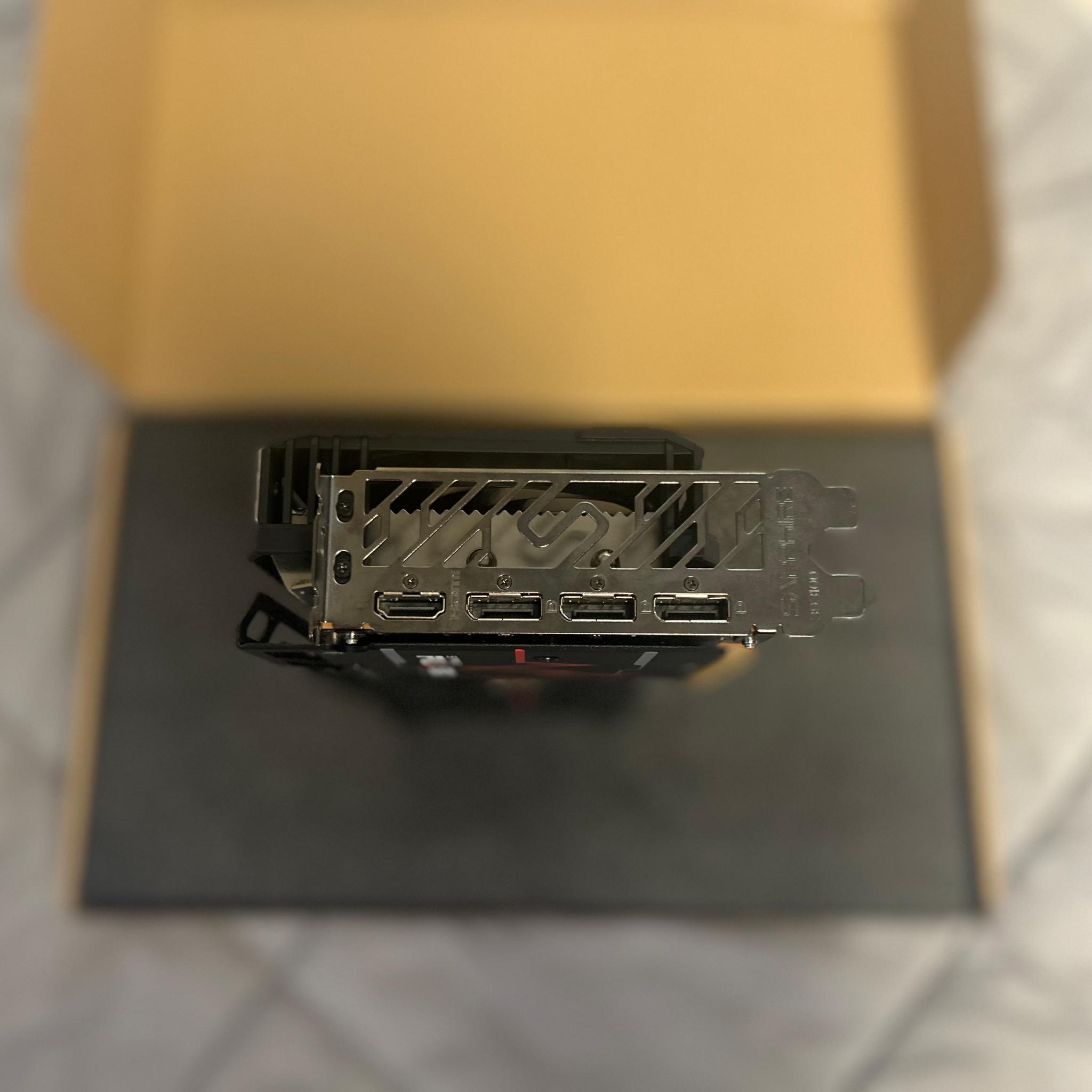 Sapphire Pulse AMD Radeon RX 6800 PCIe 4.0 Gaming Graphics Card with 16GB GDDR6