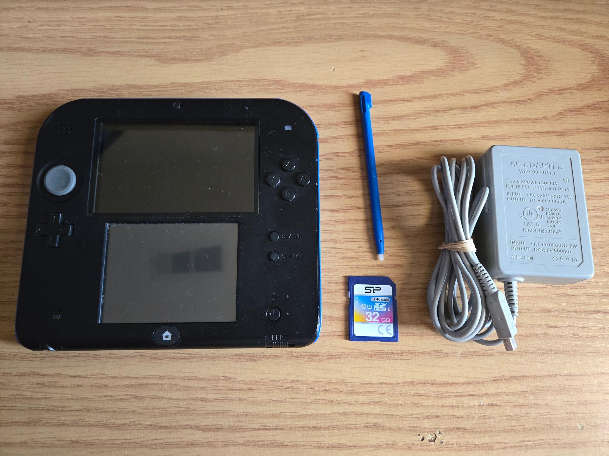 CUSTOM SELLER REFURBISHED Nintendo 2DS Black/Blue Handheld Console Special Multipack