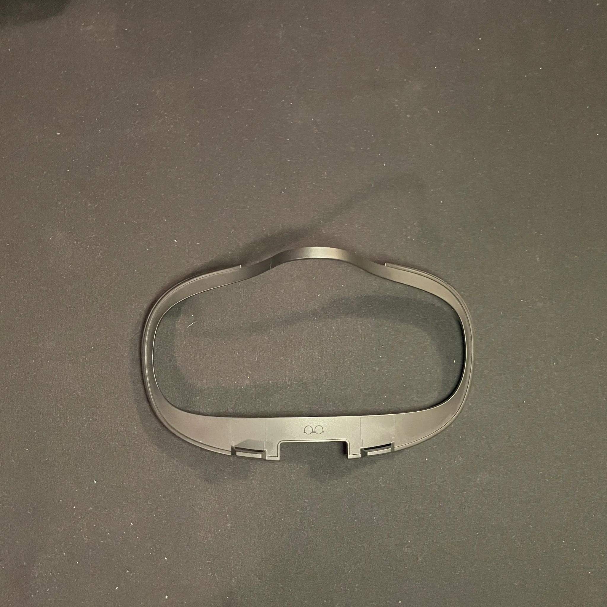 Meta Oculus Quest With Games And Accessories.