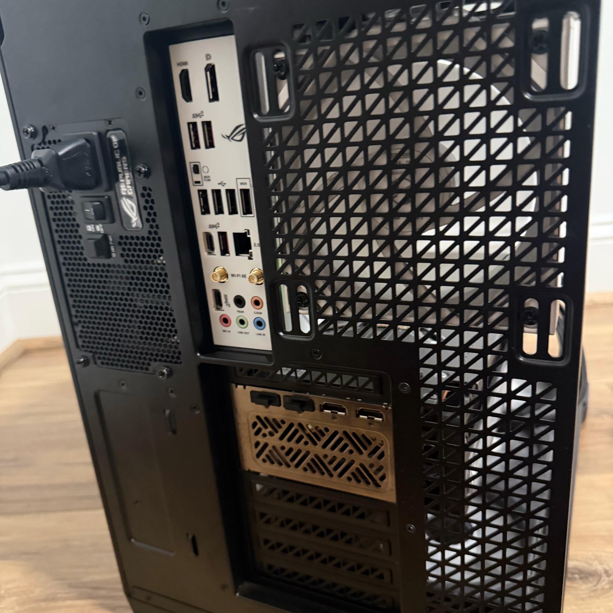 🟣"VoidWalker "🟣| 4k Gaming | Ryzen 7 9800X3D | RX 7900 XT 20GB | 32B DDR5 Ram | 2TB Storage