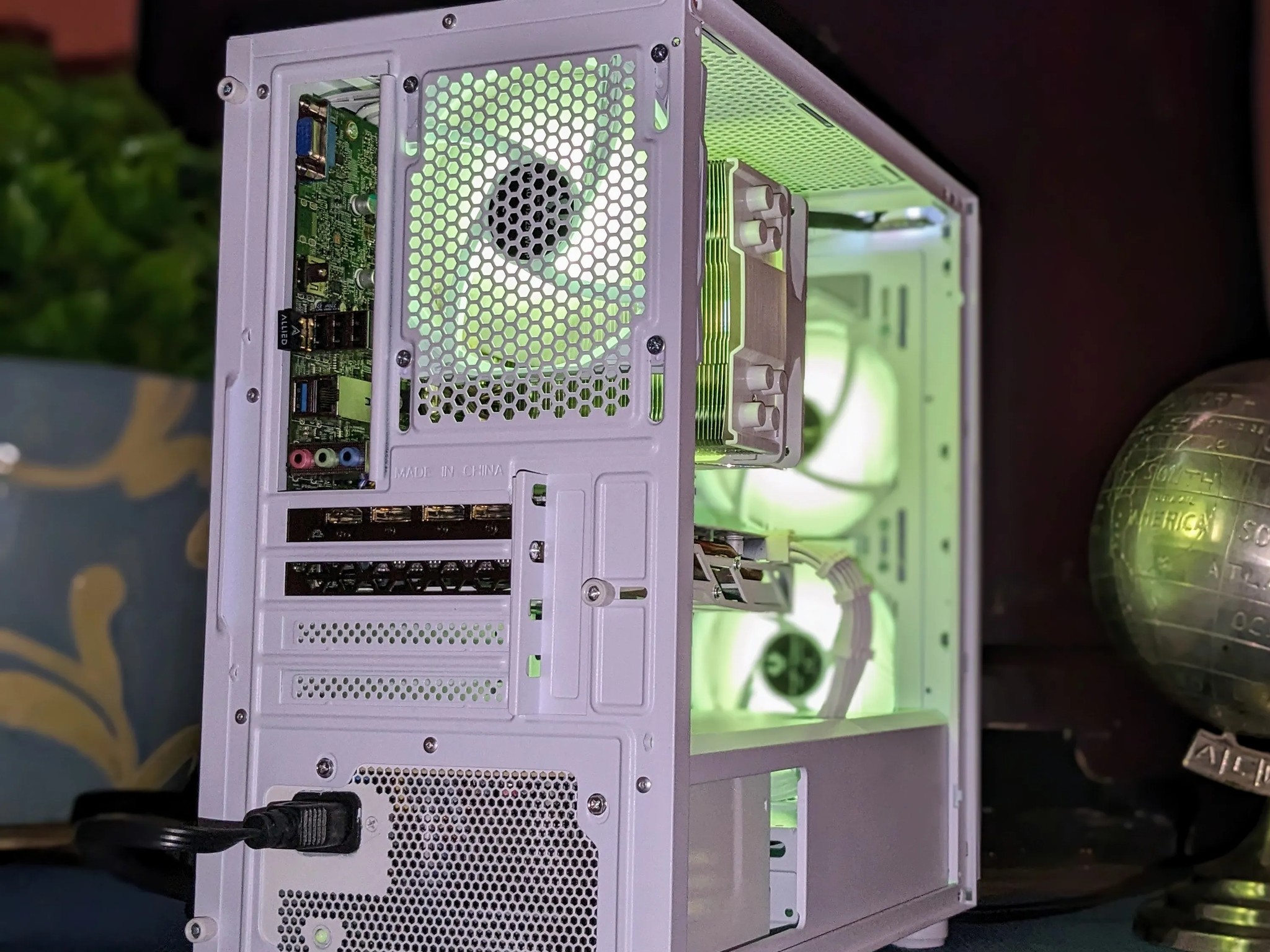 (⚪️)1080p Gaming pc | RX 570 8GB| 16GB DDR4 RAM|  512GB SSD| Windows 11 PRO