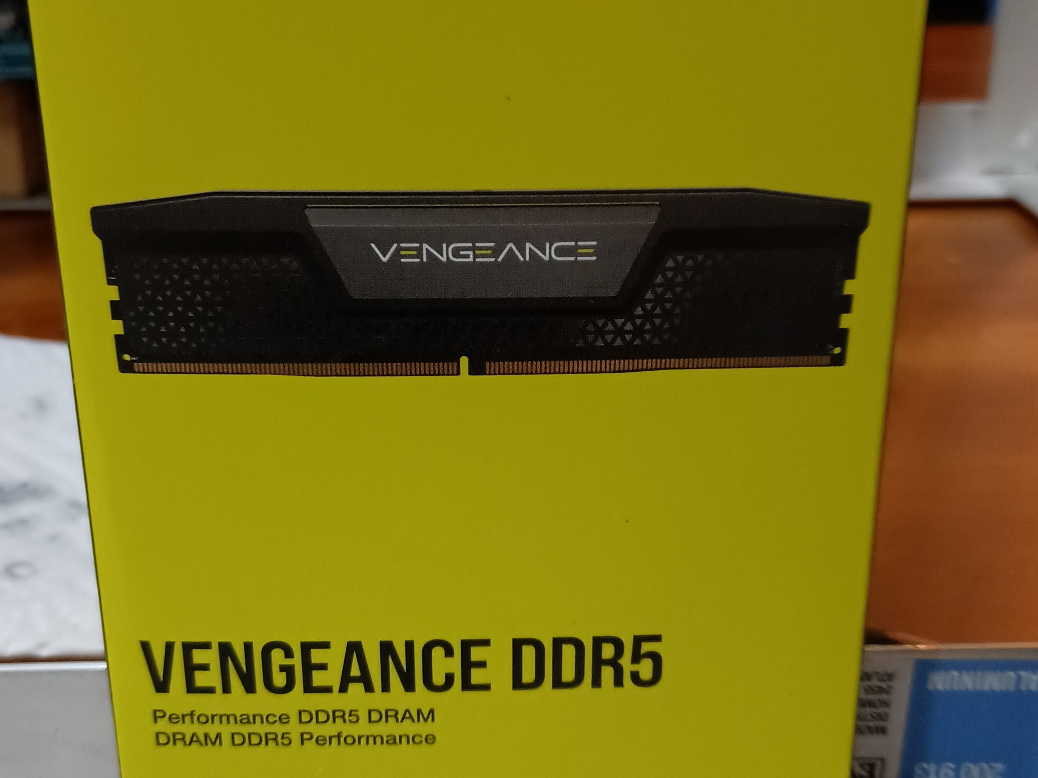 32gb DDR5 5600mhz (2x 16gb) Corsair Vengeance memory kit