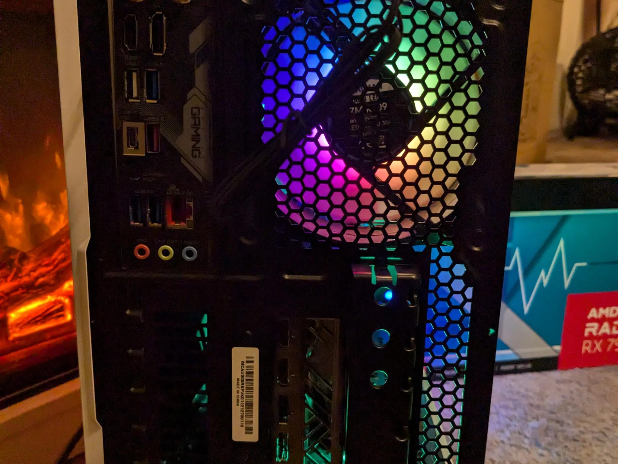 FREE SHIP ~ 4K Dream Machine ~ R7 7700X, RX 7900 XT 20GB, 32GB DDR5, 1TB NVME + 4TB HDD, Wifi, Win11