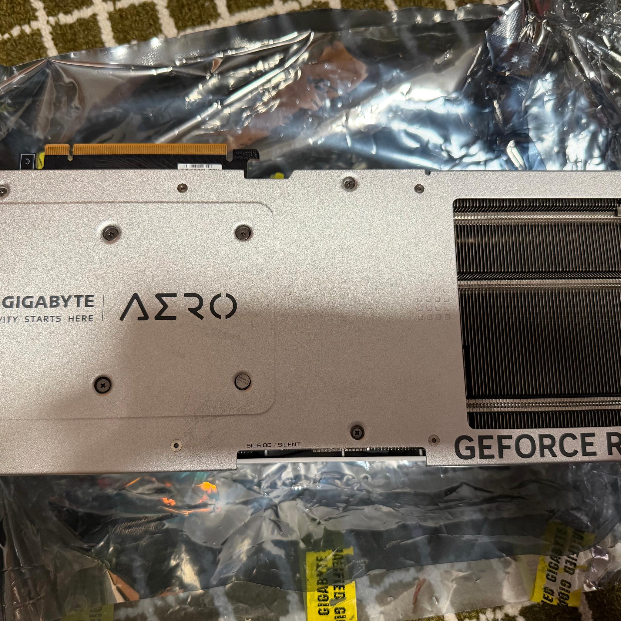 Gigabyte NVIDIA GeForce RTX 4080 AERO Overclocked Triple Fan 16GB GDDR6X PCIe 4.0 Graphics Card