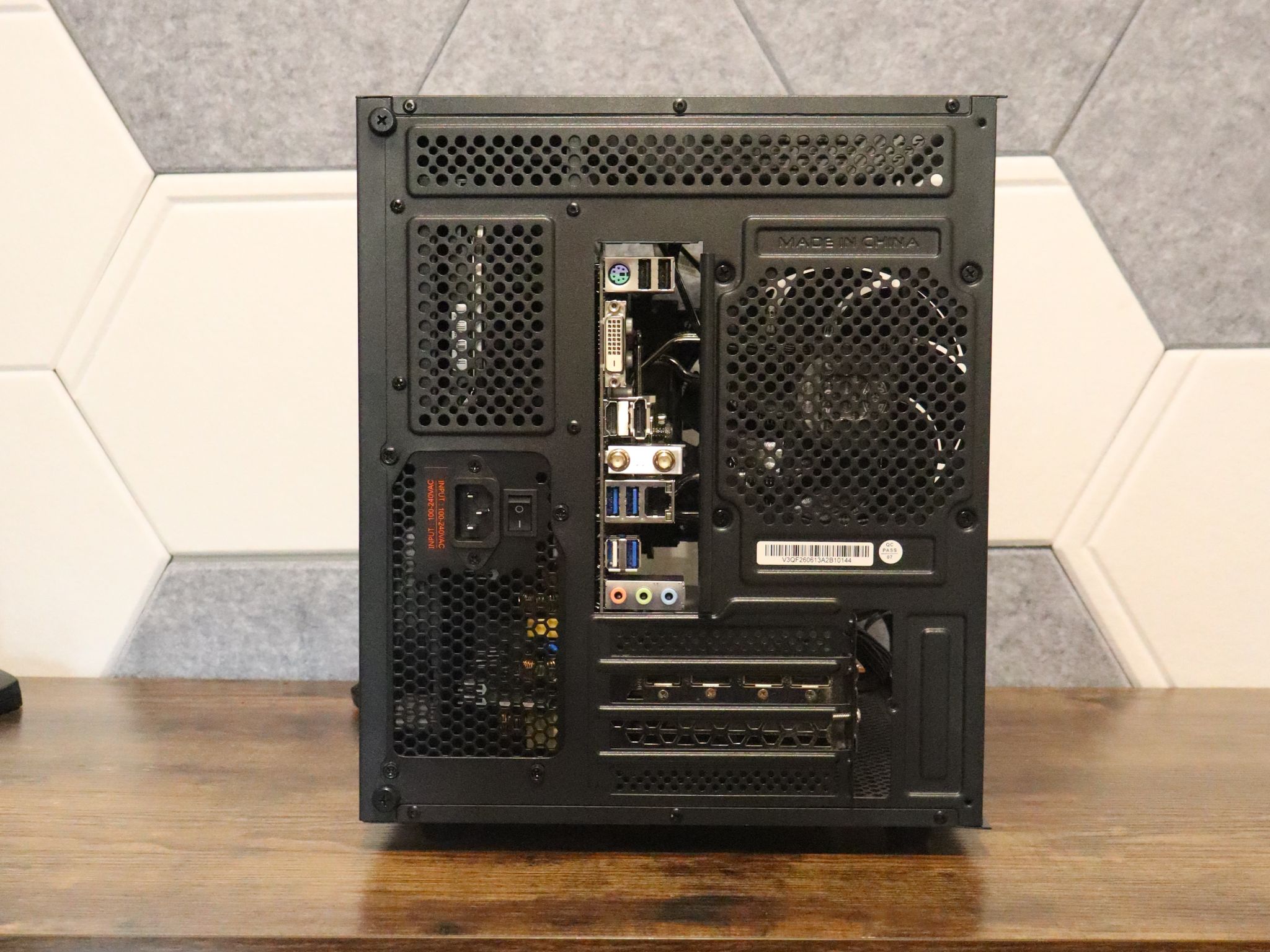 Gaming PC | RX 5700XT  | Ryzen 5 3600 | 16GB RAM | 800GB Storage | Windows 11 wifi & bluetooth