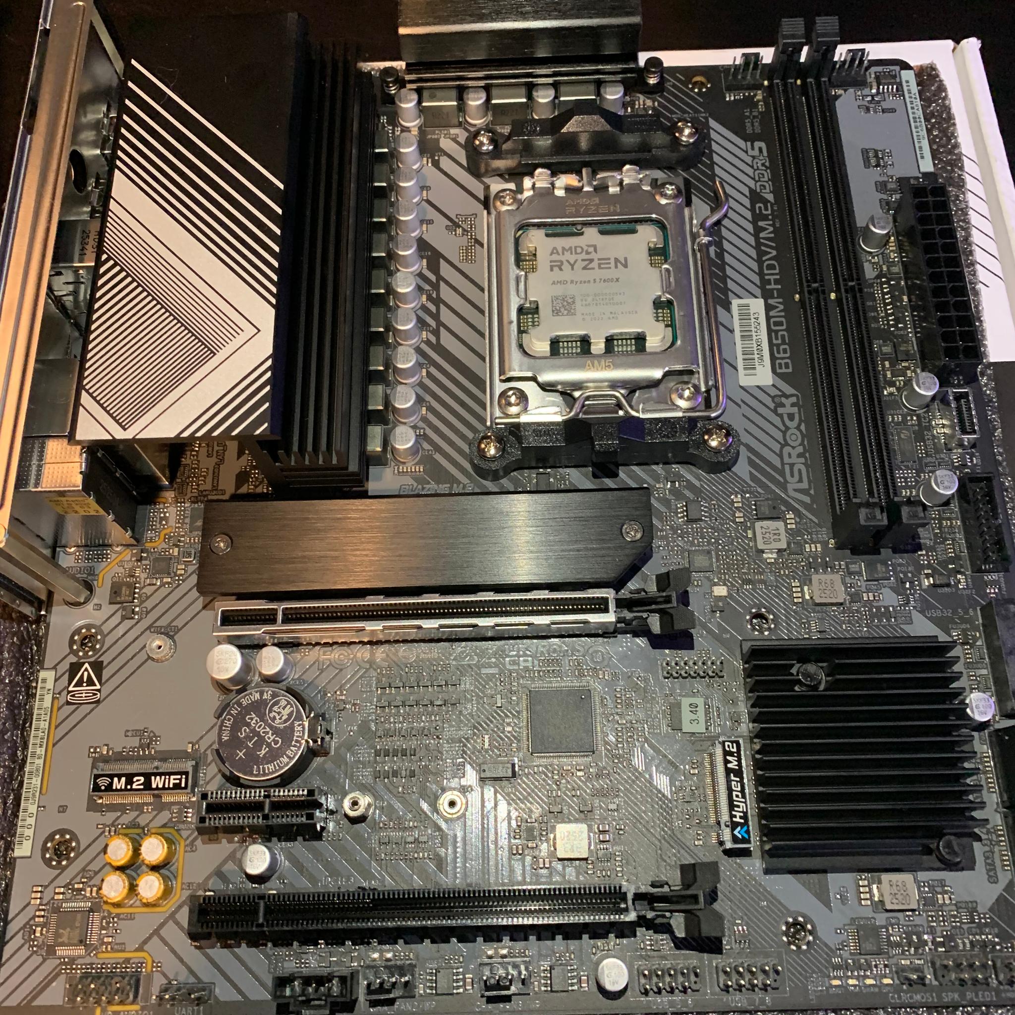 AMD Ryzen 5 7600X AM5 6-Core 12-thread CPU + ASRock B650MHDV/M.2 MicroATX Motherboard Combo