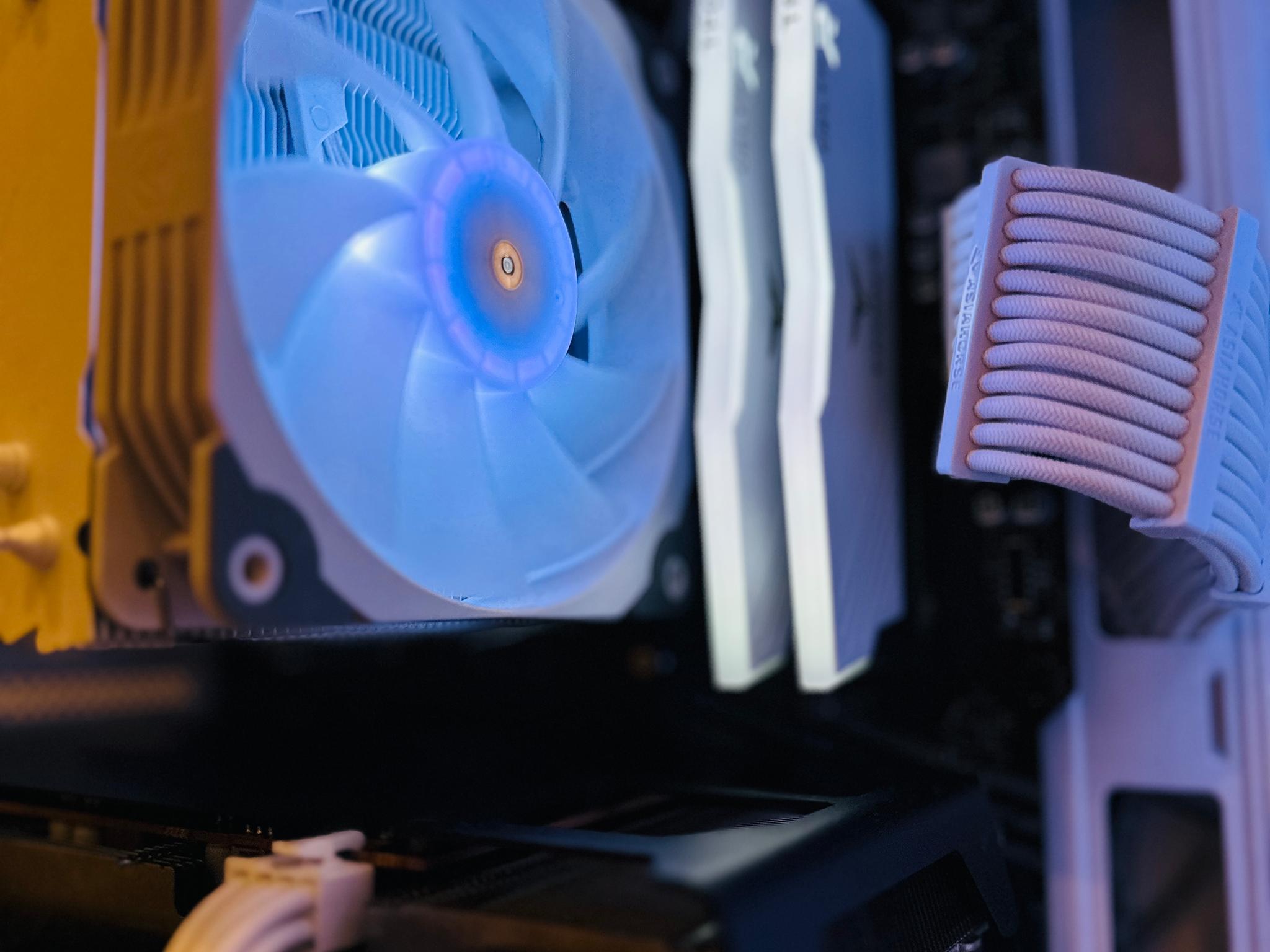 Ryzen 5 5600 ⚔️ AMD RX 6600 ⚔️ 16GB DDR4 RGB ⚔️ 1TB SSD ⚔️ WINDOWS 11 PRO