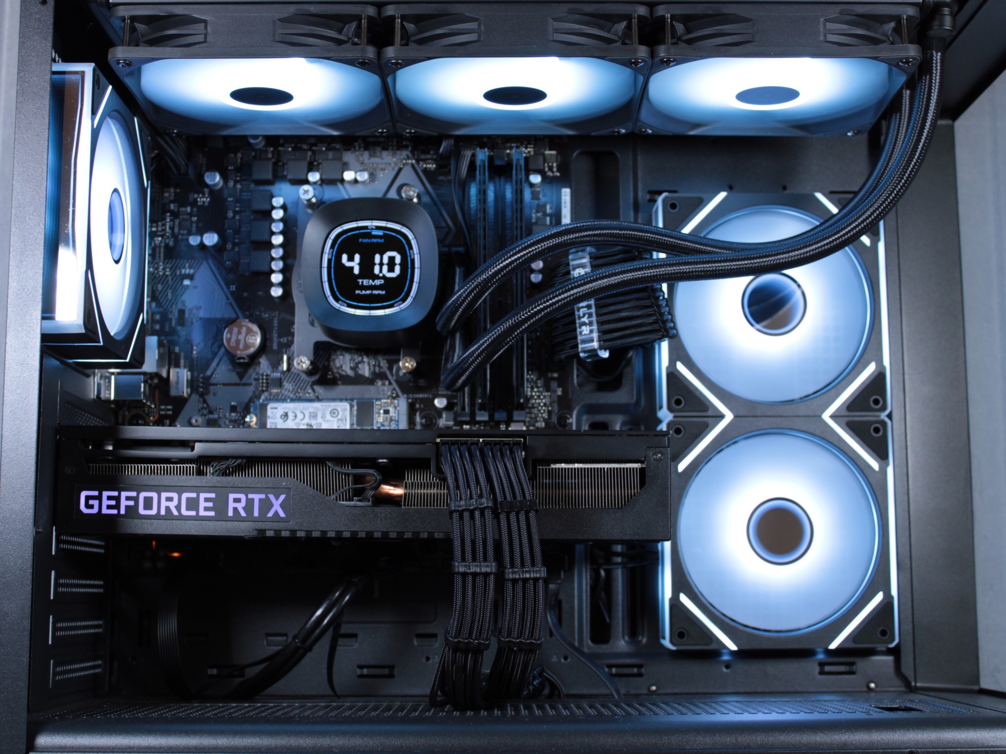 RTX 3080 10GB | Ryzen 5 5500 | 32GB ddr4 3200 MHz | 1.5 TB storage | B450 MB | WiFi | Win 11 | 1440P