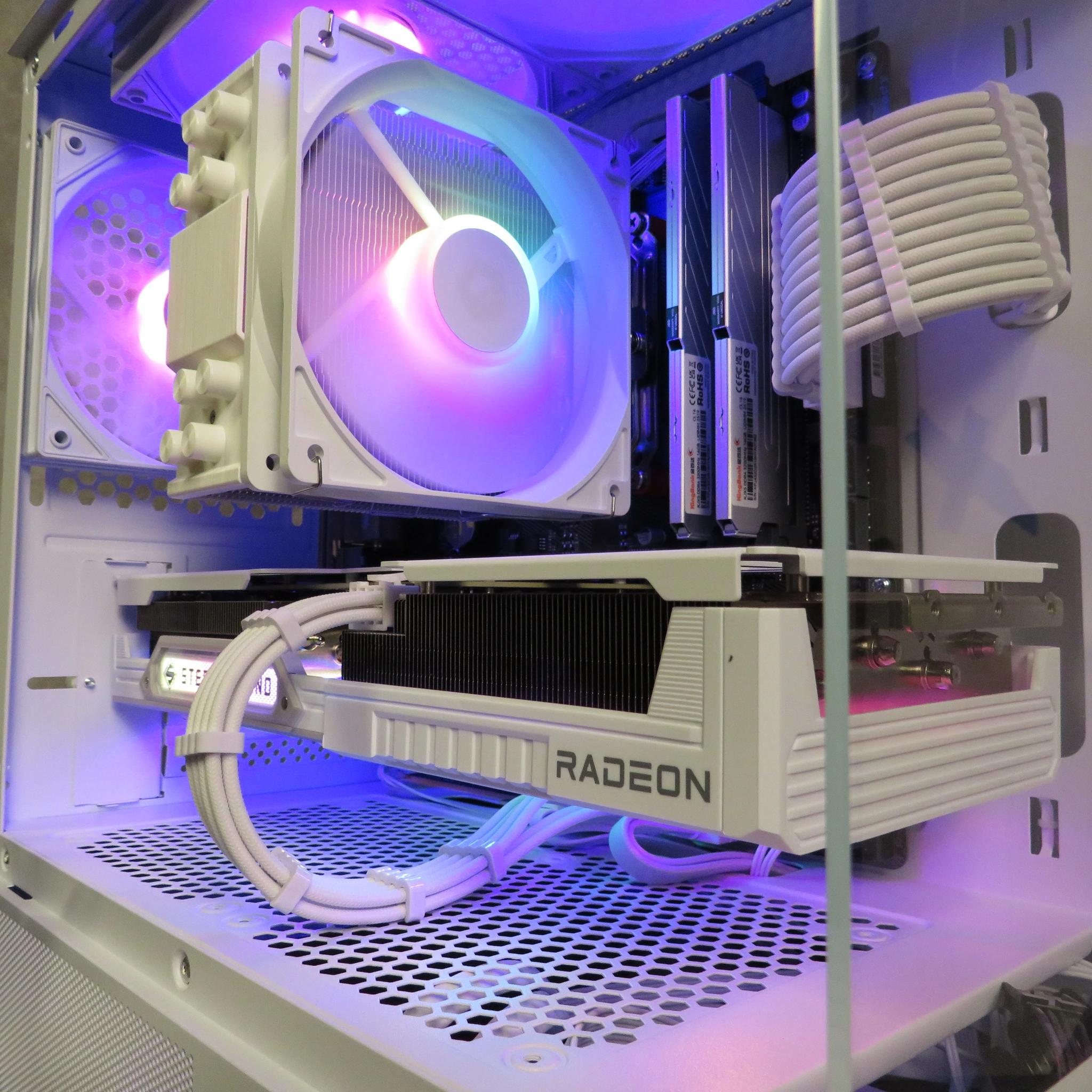 RX 9060 XT in White! Ryzen 5 5600X + ASRock Steel Legend RX 9060XT + 32 GB DDR4 + 1 TB NVME