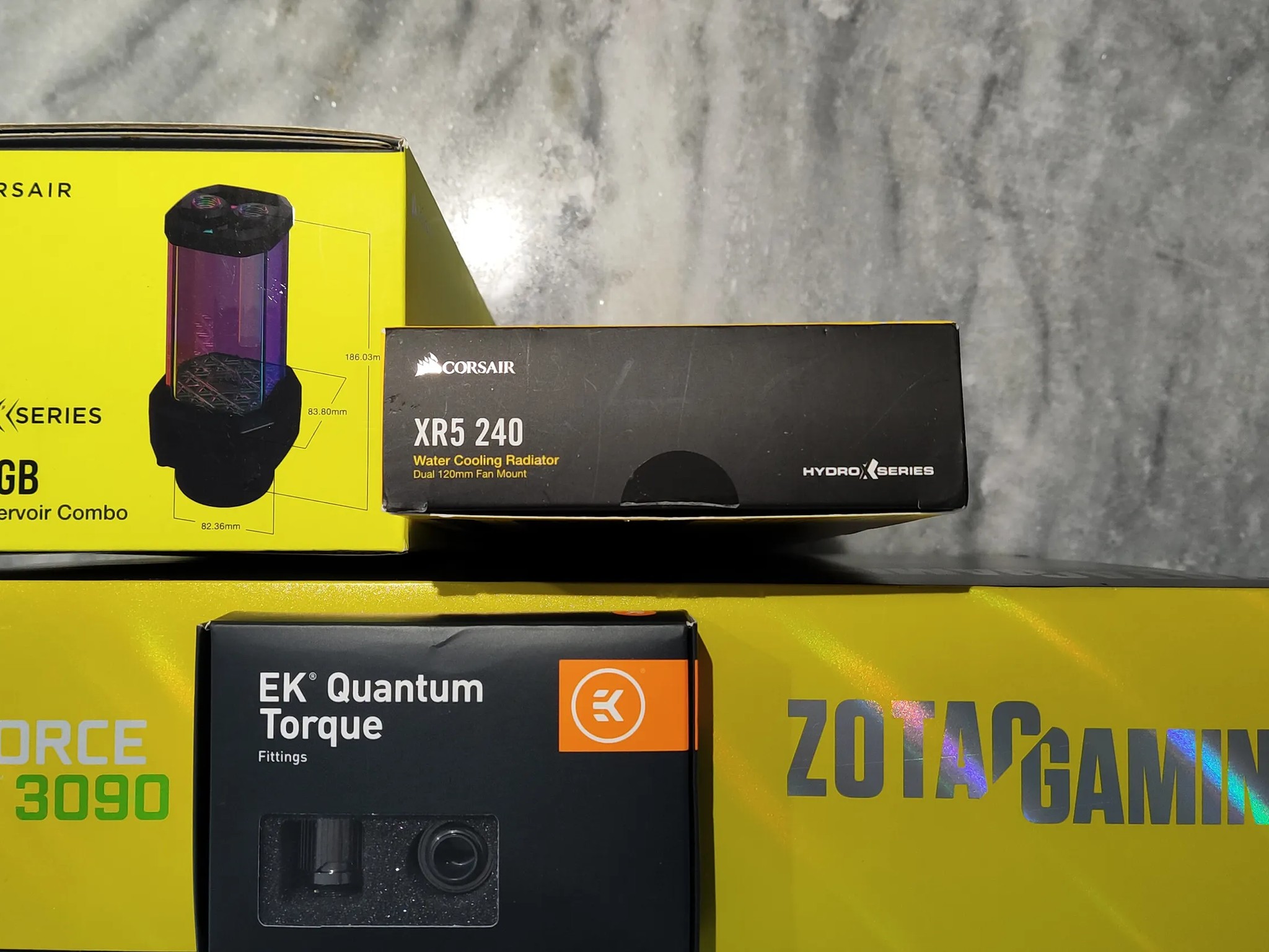 Zotac Articstorm RTX3090, Corsair XR5 240 Radiator, Corsair XD5 RGB Pump, EK Quantum 6 pack 10/13mm