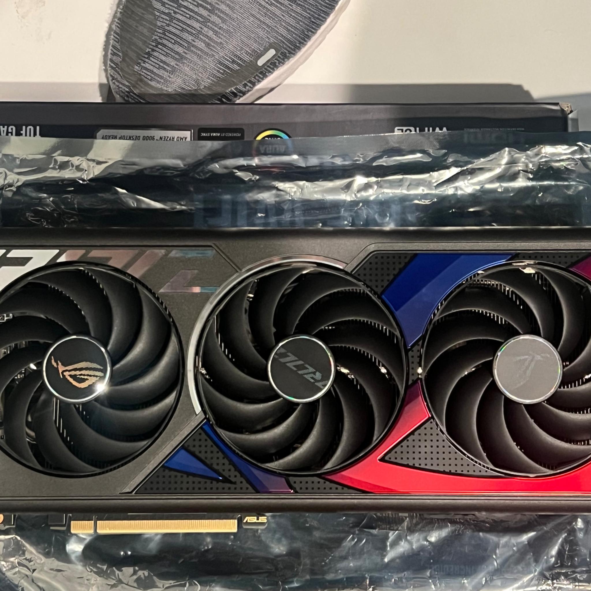 ASUS NVIDIA GeForce RTX 4070 Ti ROG Strix Overclocked Triple Fan 12GB GDDR6X PCIe 4.0 Graphics Card