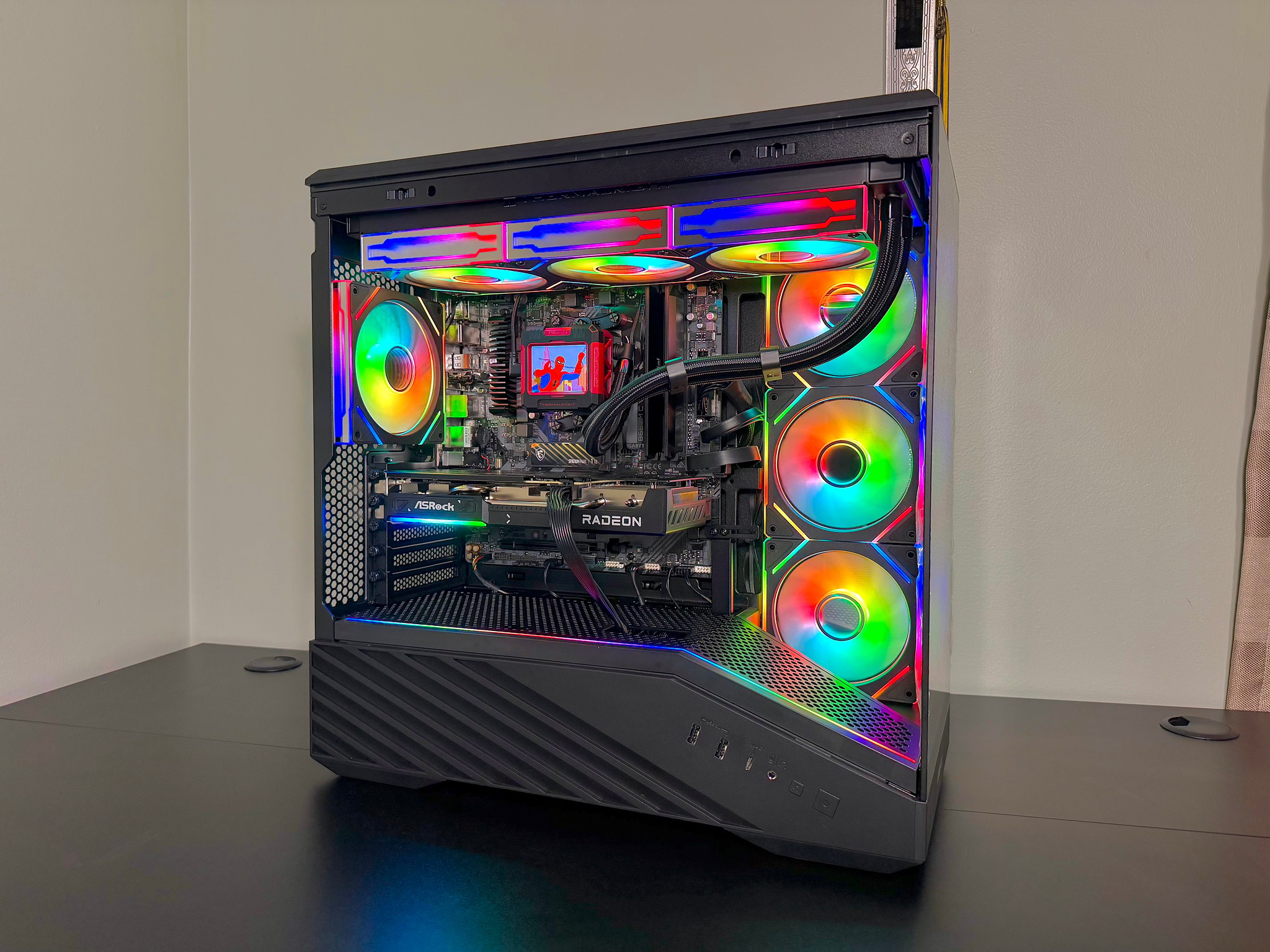 R7 7700X | 9060XT 16GB OC | 32GB DDR5 | 1TB Gen4 | LCD Screen Liquid Cooler Gaming PC