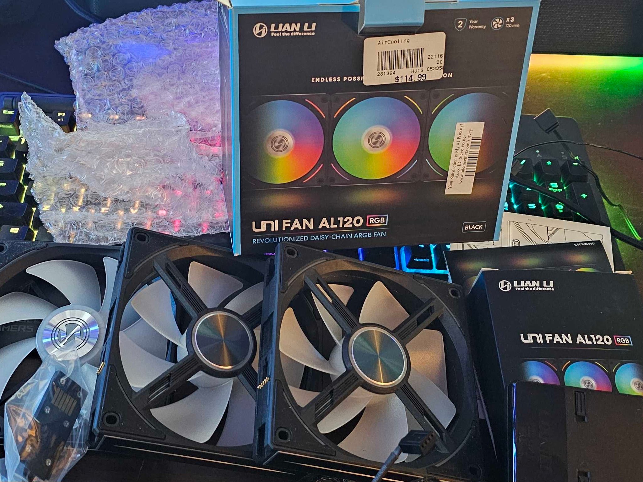 Lian-Li AL120 Unifan Black 3-Pack with Control Hub