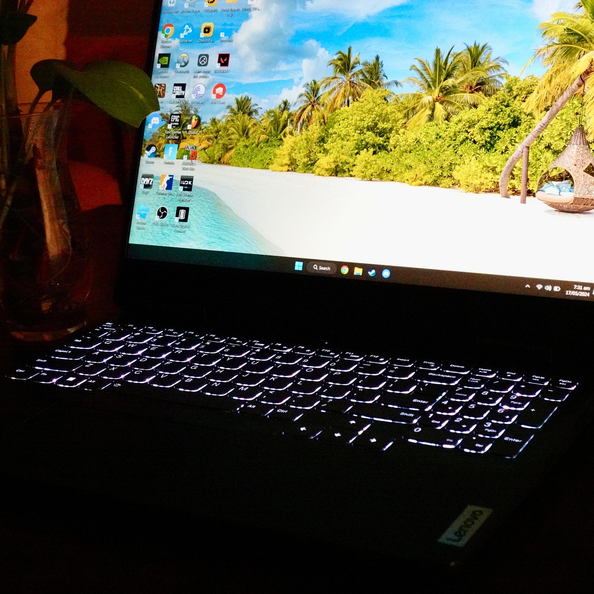 Lenovo Gaming Laptop | Ryzen 5 6600H | RTX 3050 | 16GB DDR5 | 1.5TB Nvme