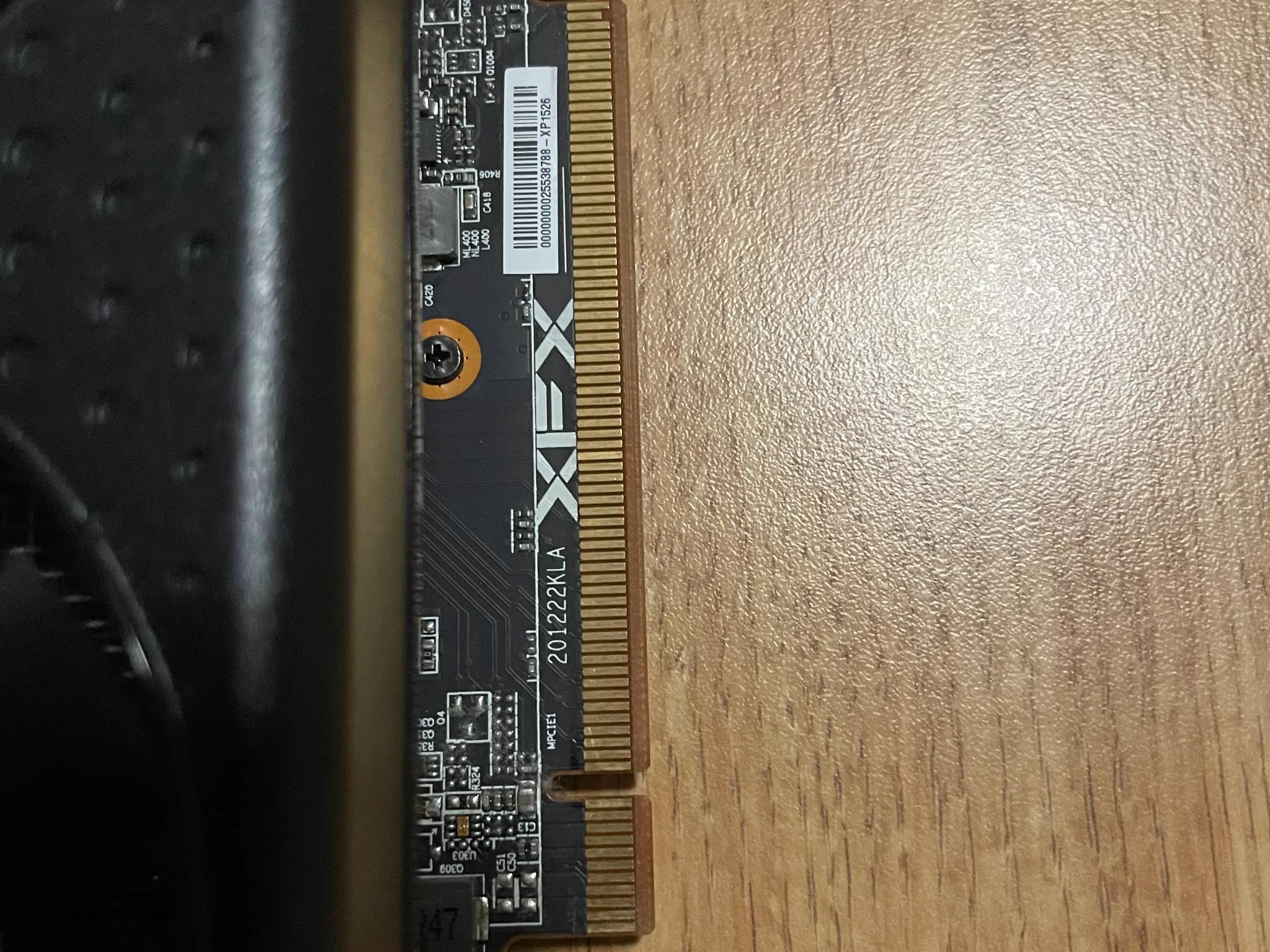 XFX Speedster QICK 308 AMD Radeon™ RX 6600 XT 8GB