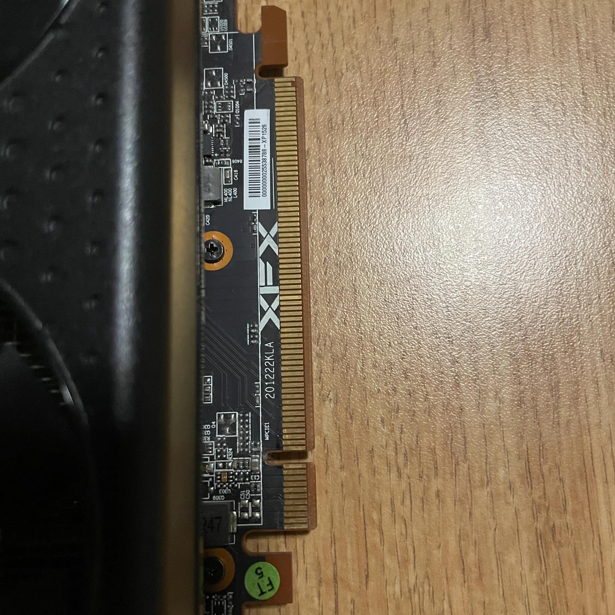 XFX Speedster QICK 308 AMD Radeon™ RX 6600 XT 8GB