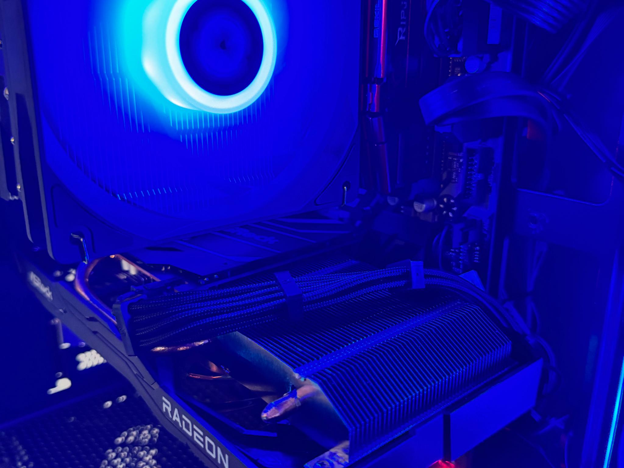 i7 9700 32 GB RX 6600 Gaming System