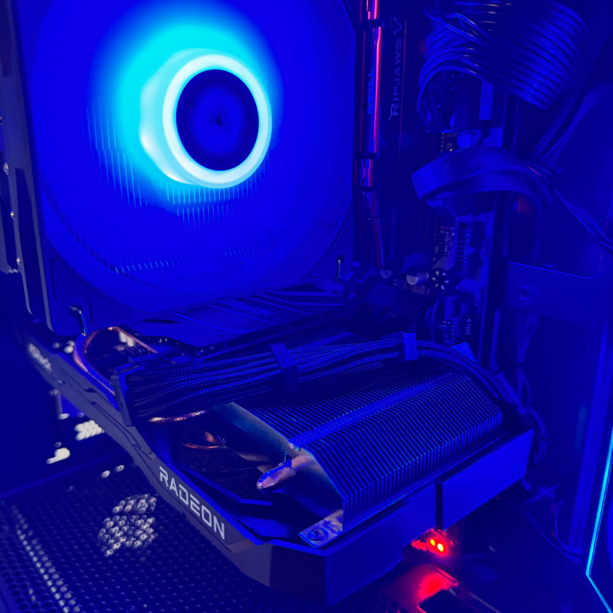i7 9700 32 GB RX 6600 Gaming System
