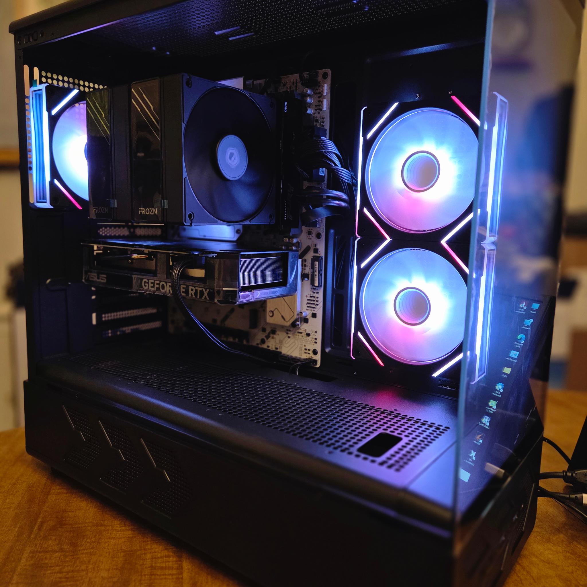 ASUS Gaming PC Build, R7 7700x-ASUS 4070 EVO OC-32GB Kingston-2TB WD Blue S5000