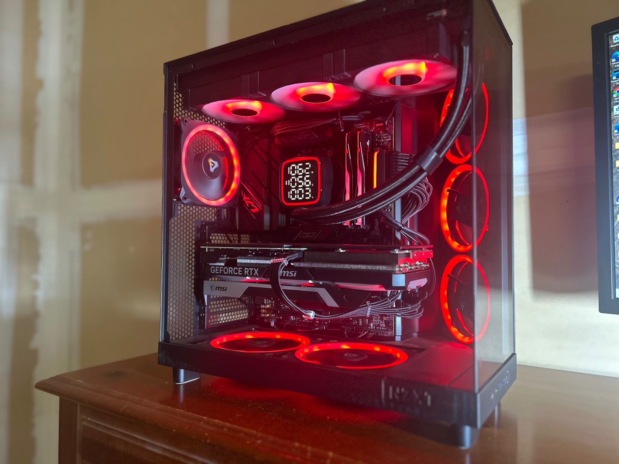RTX 4070 TI Super 16GB Ryzen 9 7900X 32GB RAM WiFi ultimate gaming PC 1080p-4K