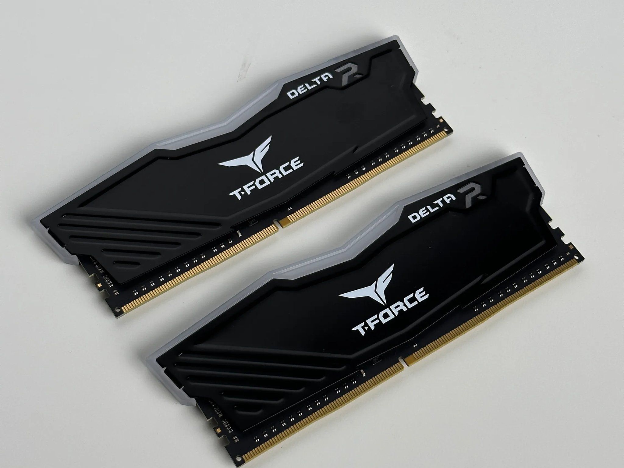 TeamGroup T-Force Delta RGB DDR4 2x8GB 3600Mhz CL18