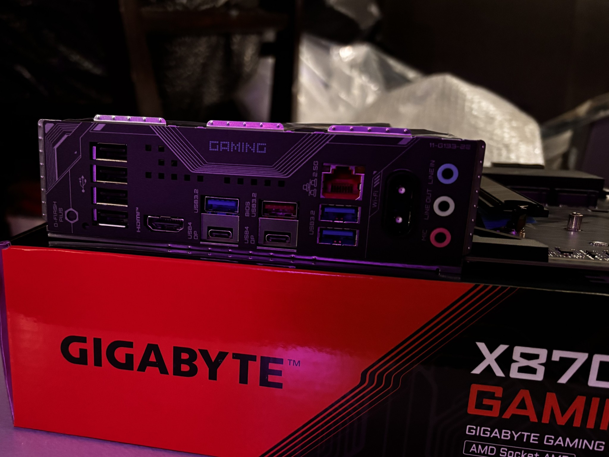 Gigabyte x870 gaming wifi6