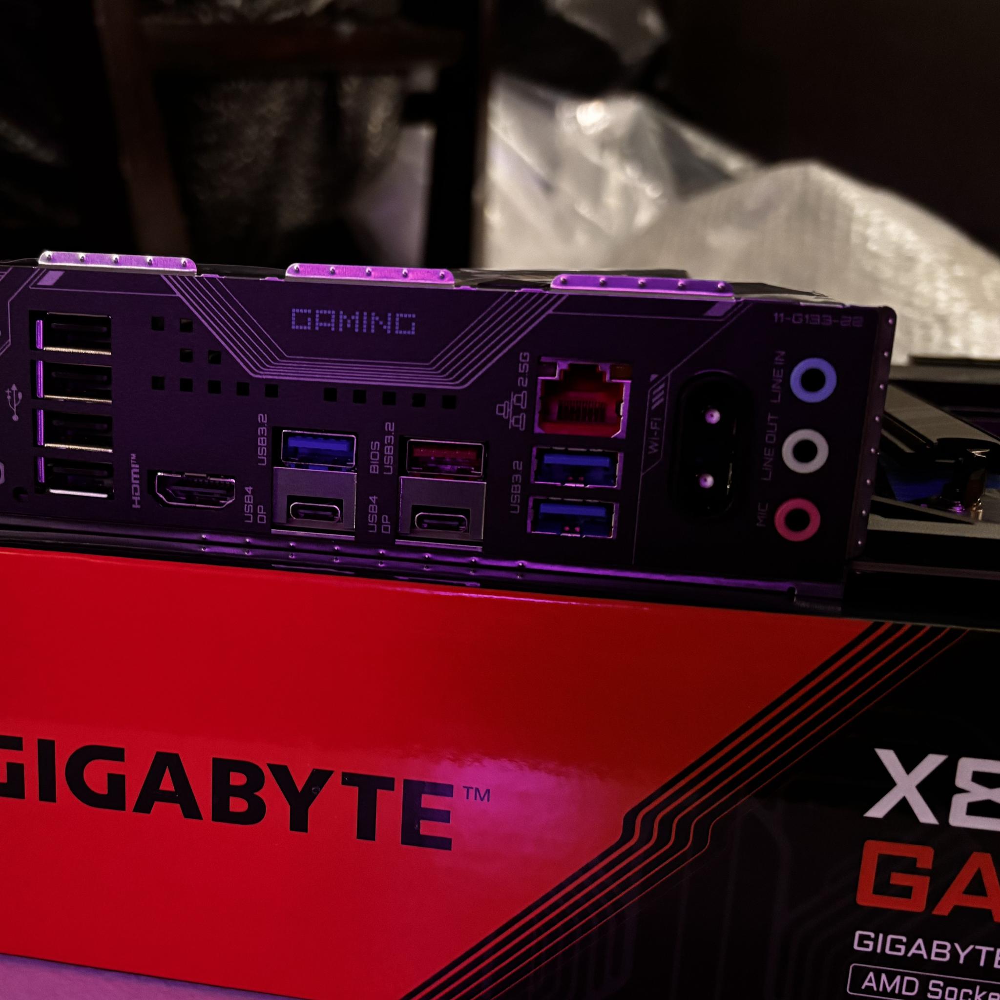 Gigabyte x870 gaming wifi6