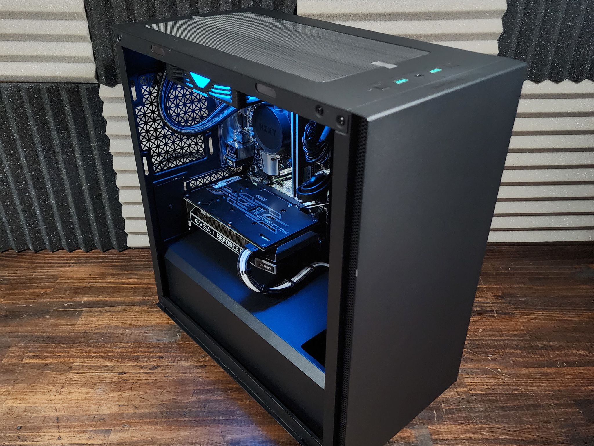 🖤💙🖤 Intel Core i5 8500 // EVGA GeForce RTX 2060 6GB // Silicon Power 16GB 3200MHz