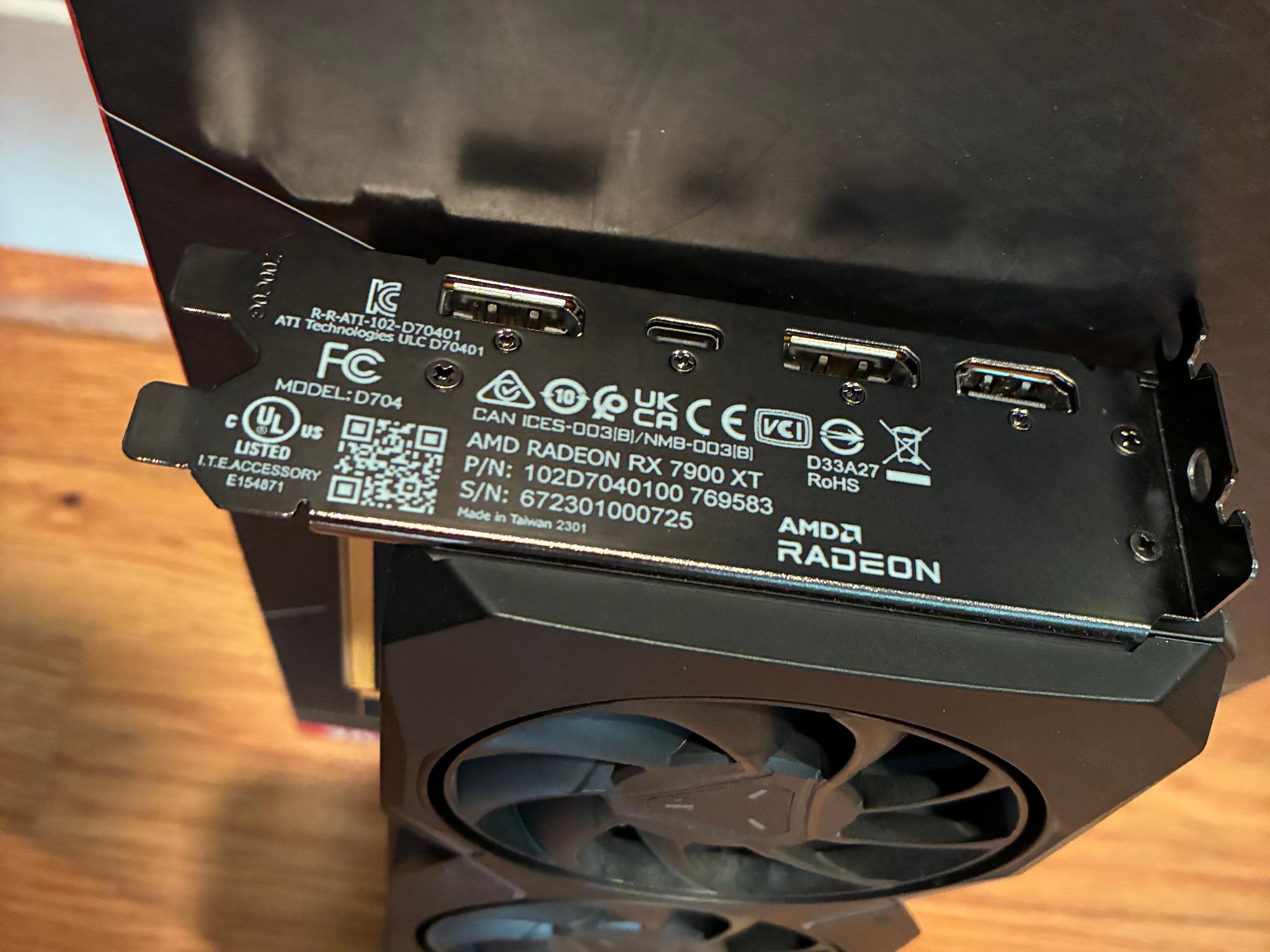 AMD Radeon RX 7900 XT Reference - Image 3