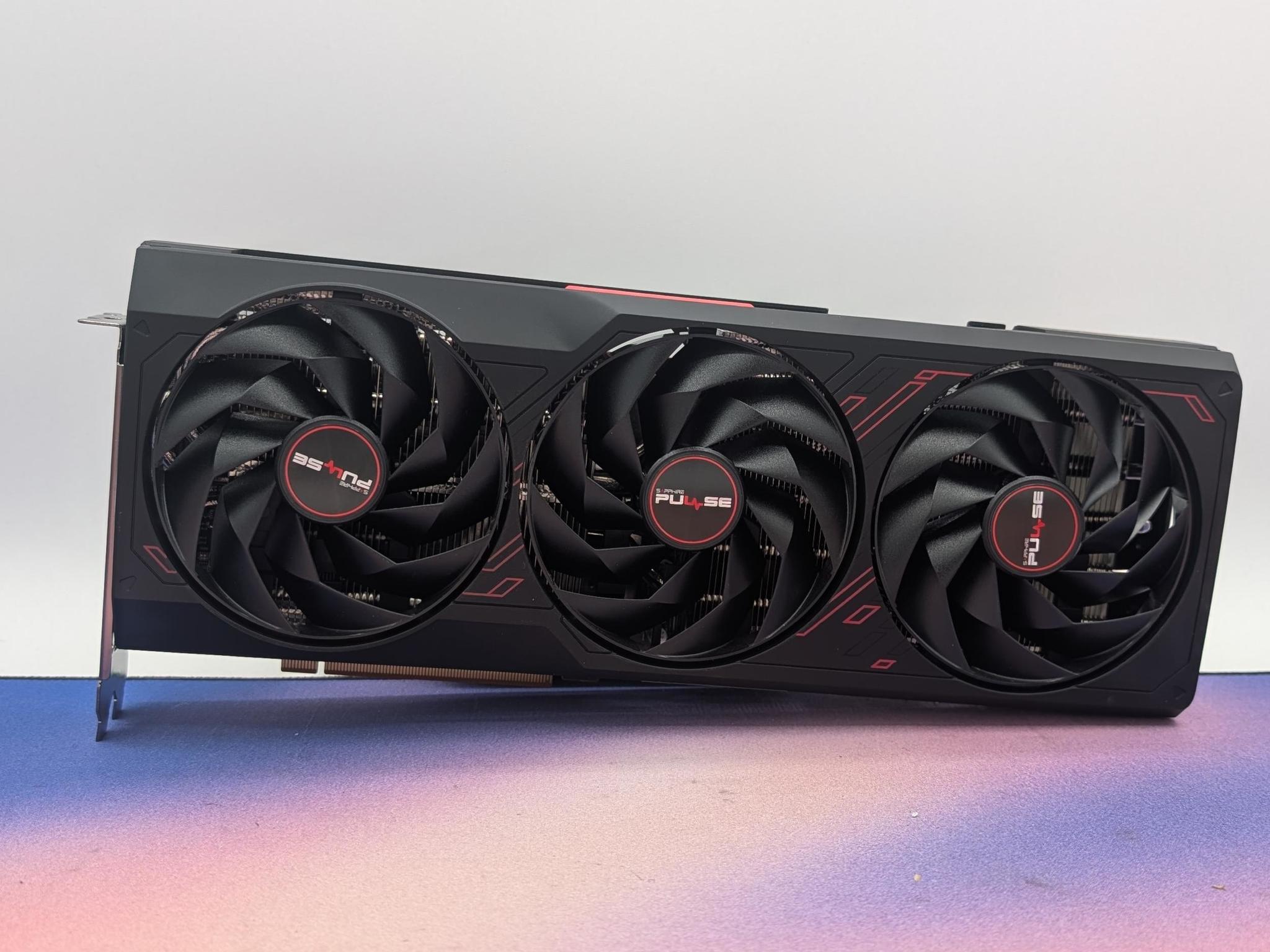 Sapphire Pulse RX 7900 GRE