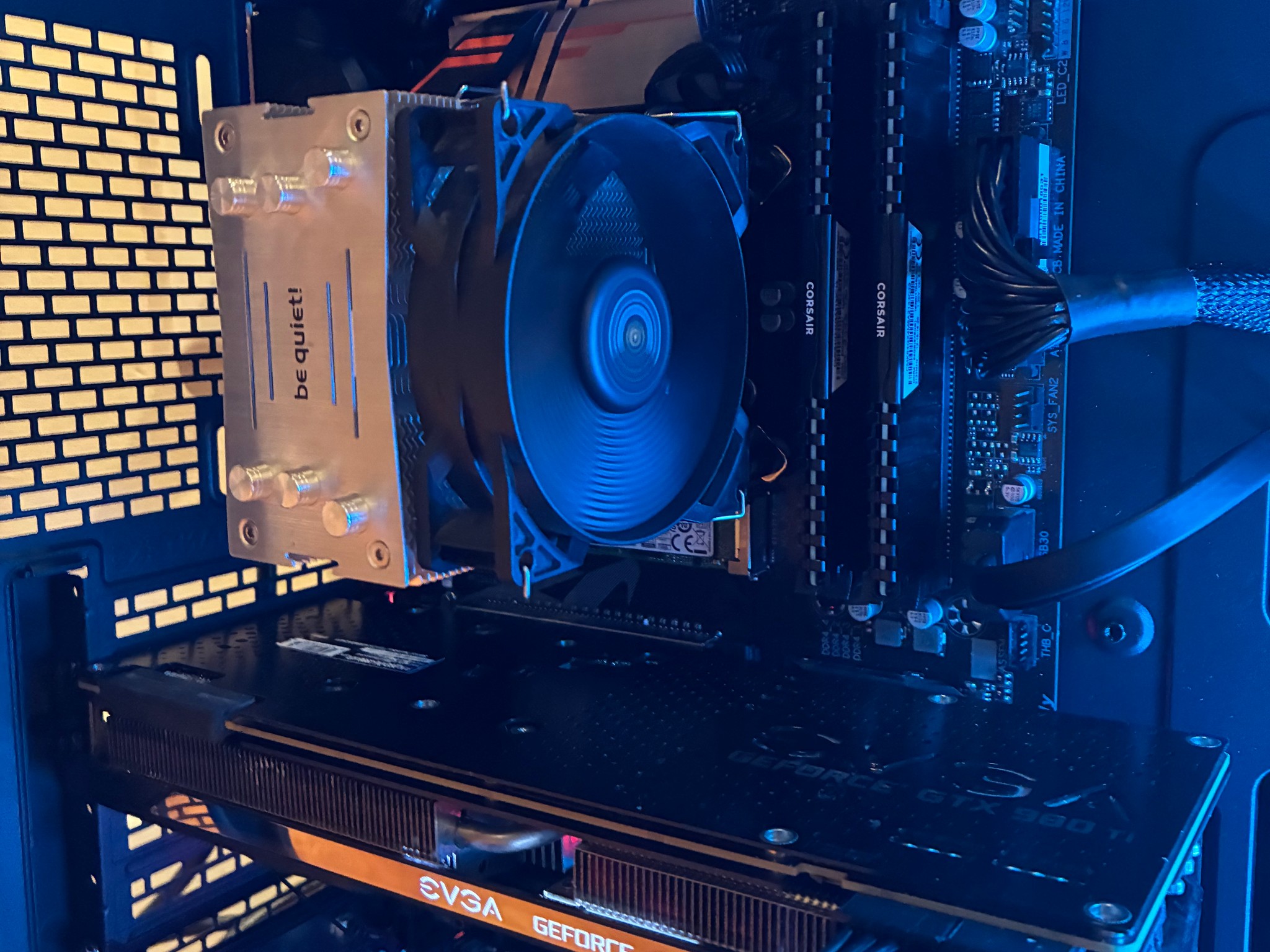 GTX 980 Ti 6GB i5 8600k CUSTOM GAMING PC 16GB DDR4 512GB NVME SSD WiFi Bluetooth ARGB WINDOWS 10/11