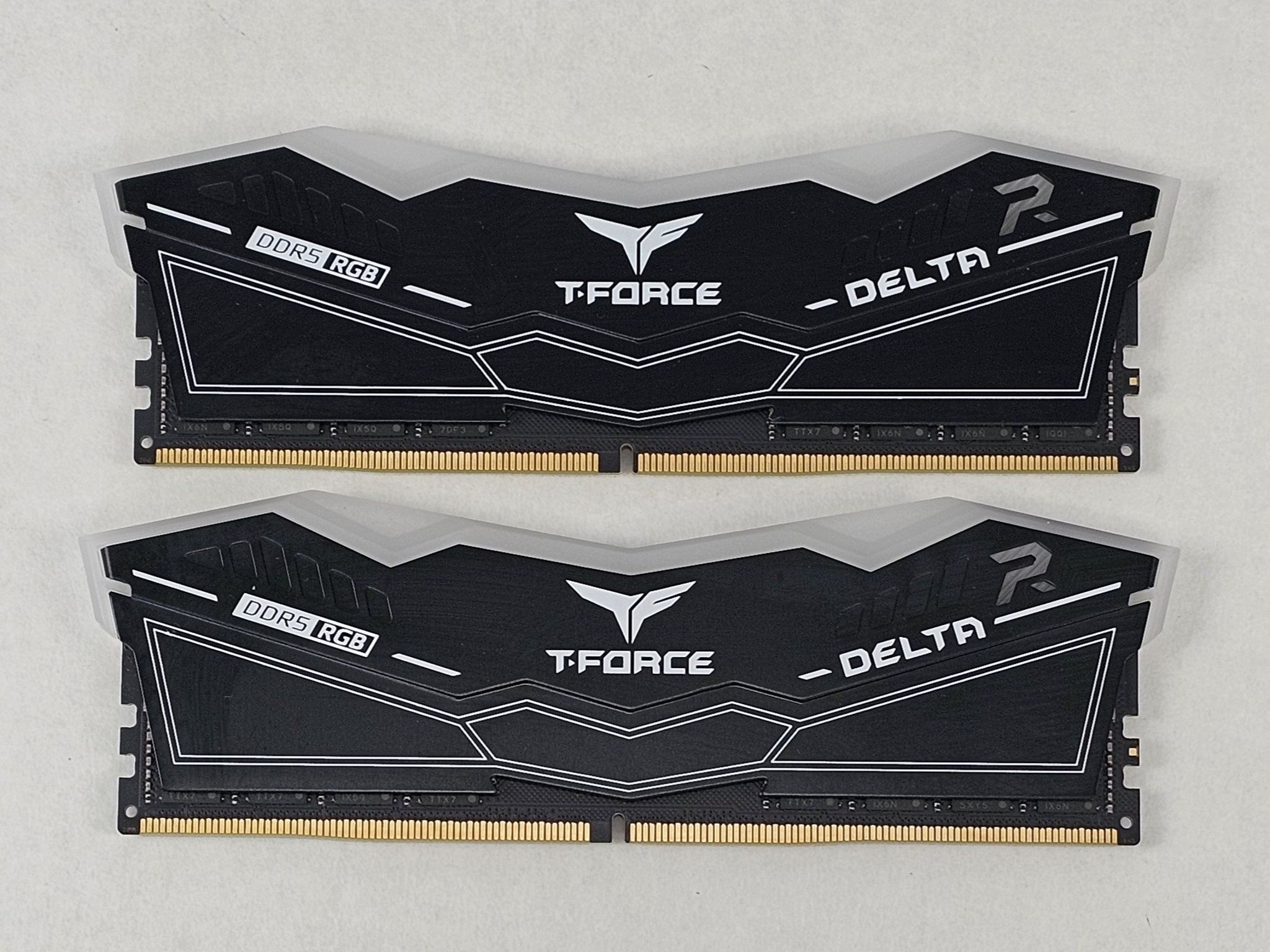 64GB DDR5 (2x32GB) CL38 6000MT/s TEAMGROUP T-FORCE DELTA RGB