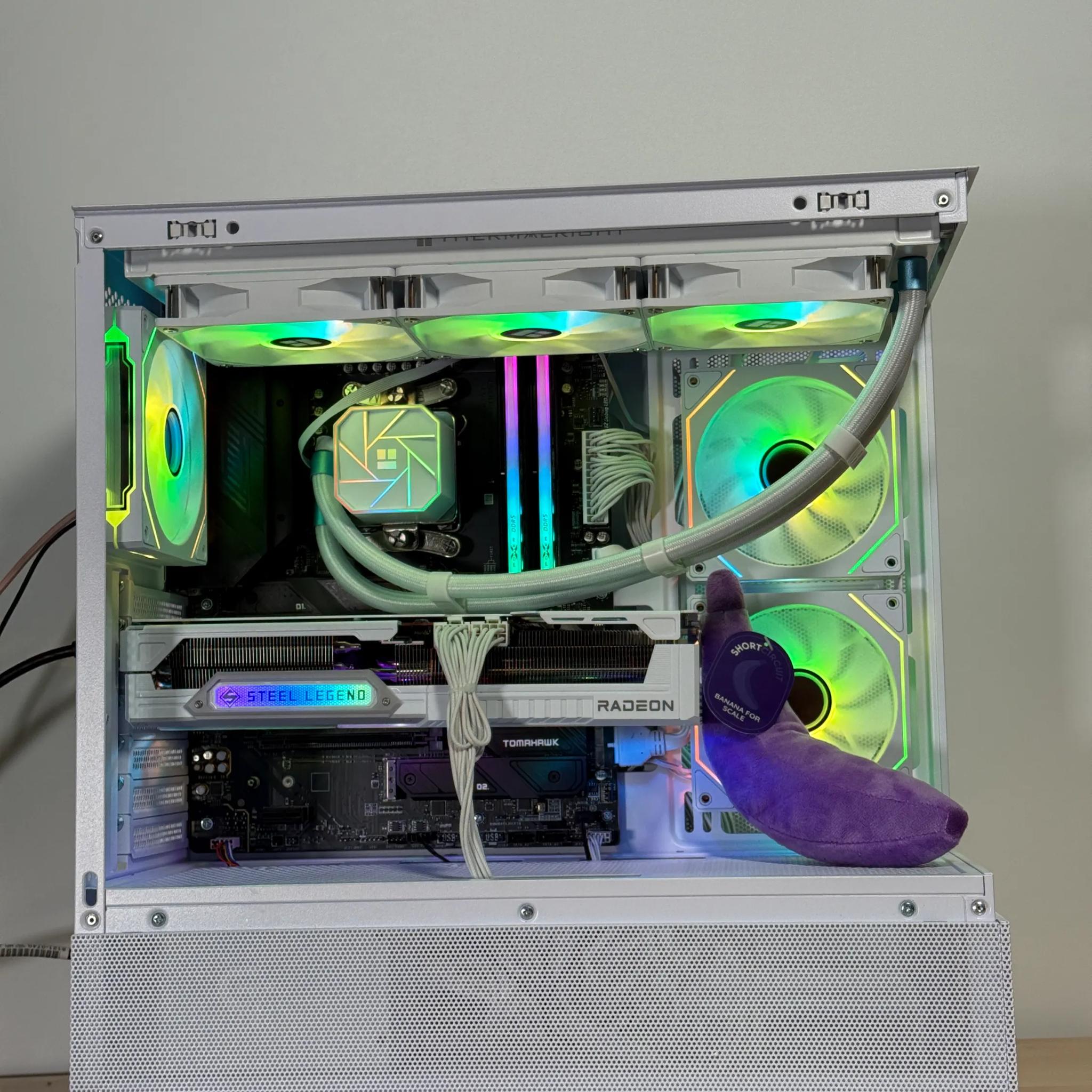 RX 9070XT Ryzen 7900x Gaming PC