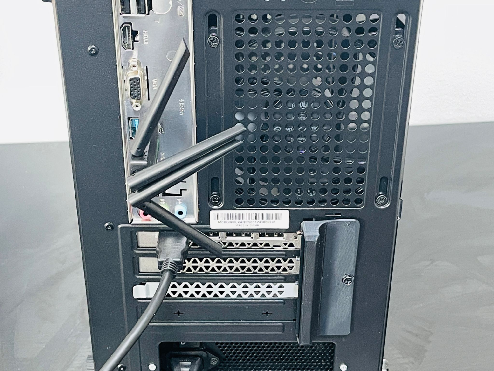 Custom PC Ryzen 5 5500 RX 580 2048SP 8GB DDR4 16GB RAM 256GB M.2 NVME SSD