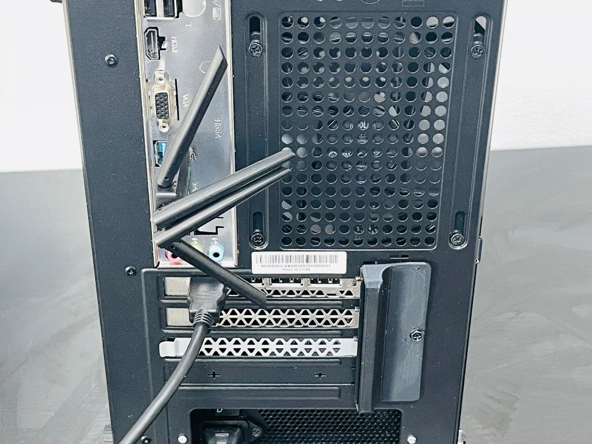 Custom PC Ryzen 5 5500 RX 580 2048SP 8GB DDR4 16GB RAM 256GB M.2 NVME SSD
