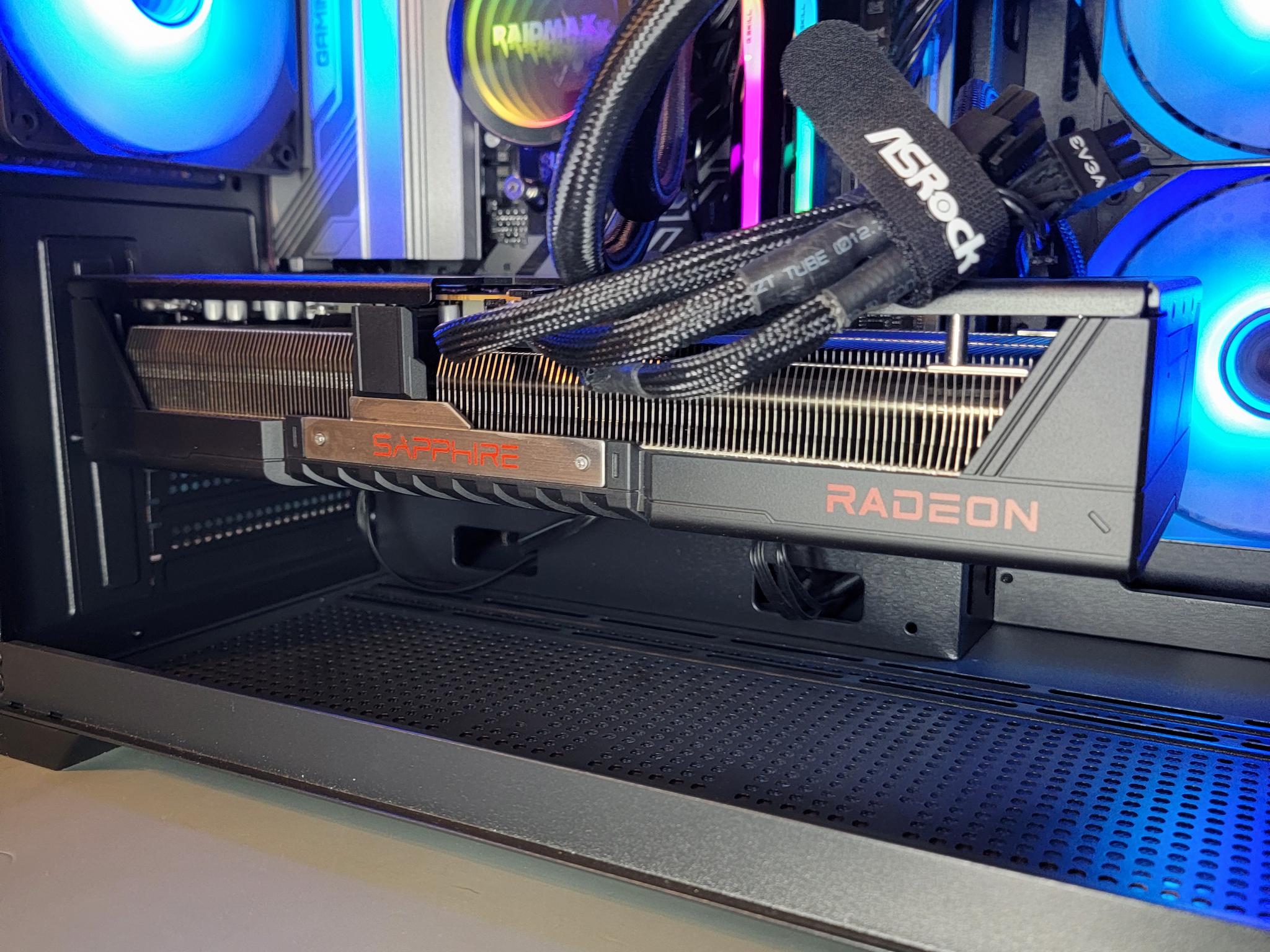 Sapphire RX 9070 XT 16GB + Ryzen 7700x PC Build #39