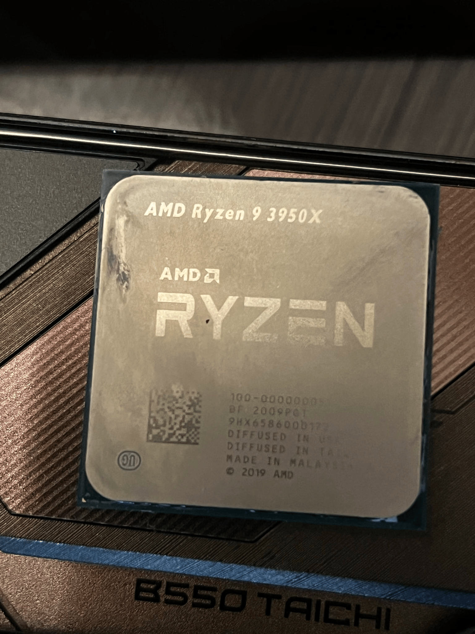 Ryzen 9 3950X 16 Core 32 Thread CPU (READ DESCRIPTION)