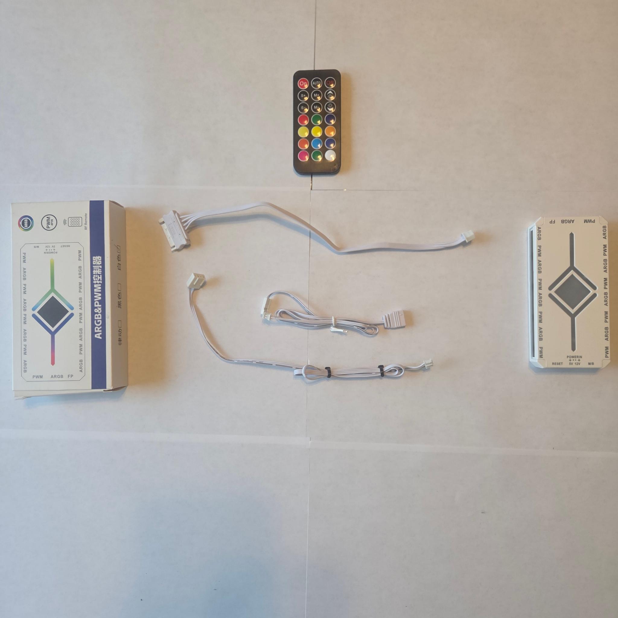 WHITE ARGB Fan PWM Controller Hub Splitter with Remote 4PIN 9 ports