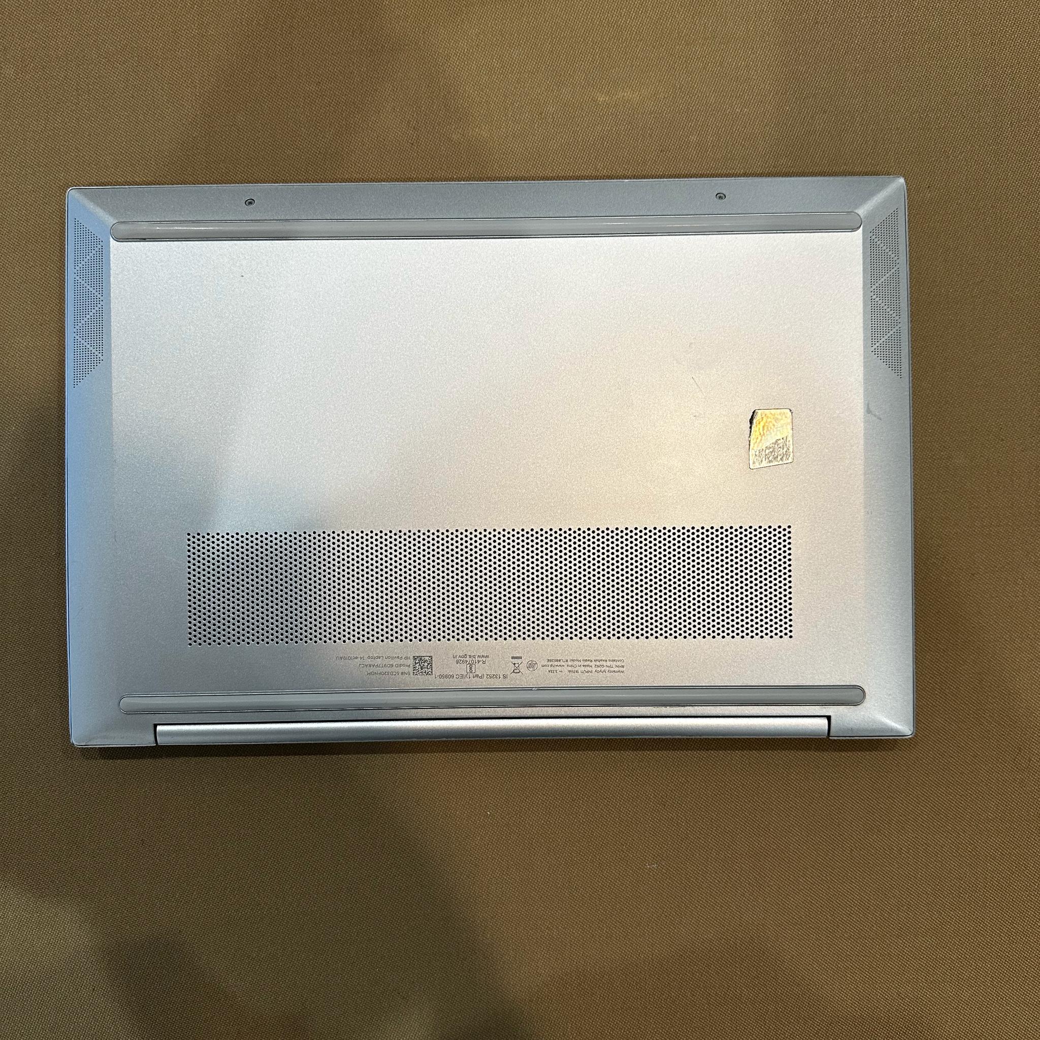 HP Pavilion 14 | Ryzen 5 5625U | 16GB RAM | 512GB SSD | 1080p w/ Charger
