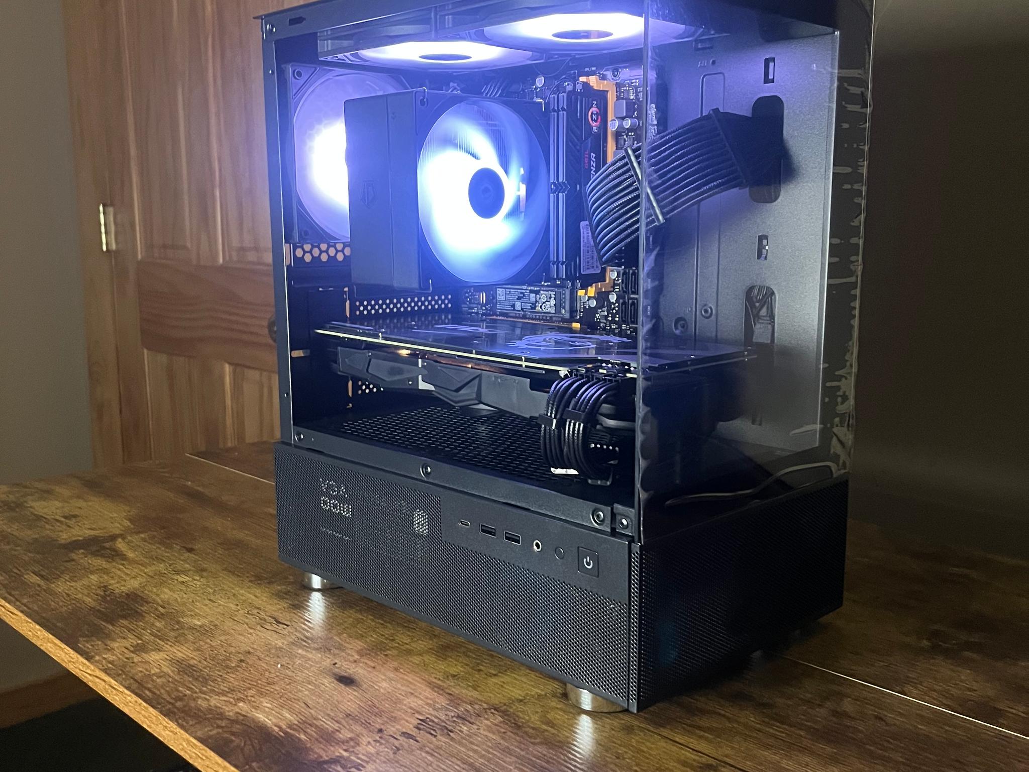 ❄️🩵Winter Sky Gaming PC 🩵❄️ RTX 2070 ❄️🩵 Ryzen 7 3700X 🩵❄️ 16GB DDR4 ❄️🩵 512GB NVME SSD 🩵❄️