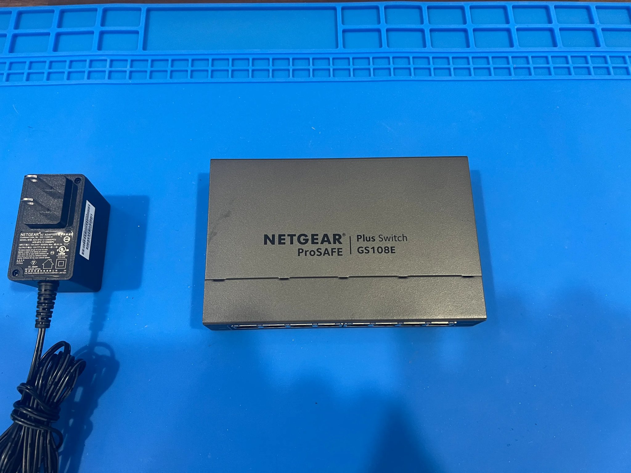 NETGEAR GS108Ev3 — 8-Port Gigabit Ethernet Plus Managed Switch