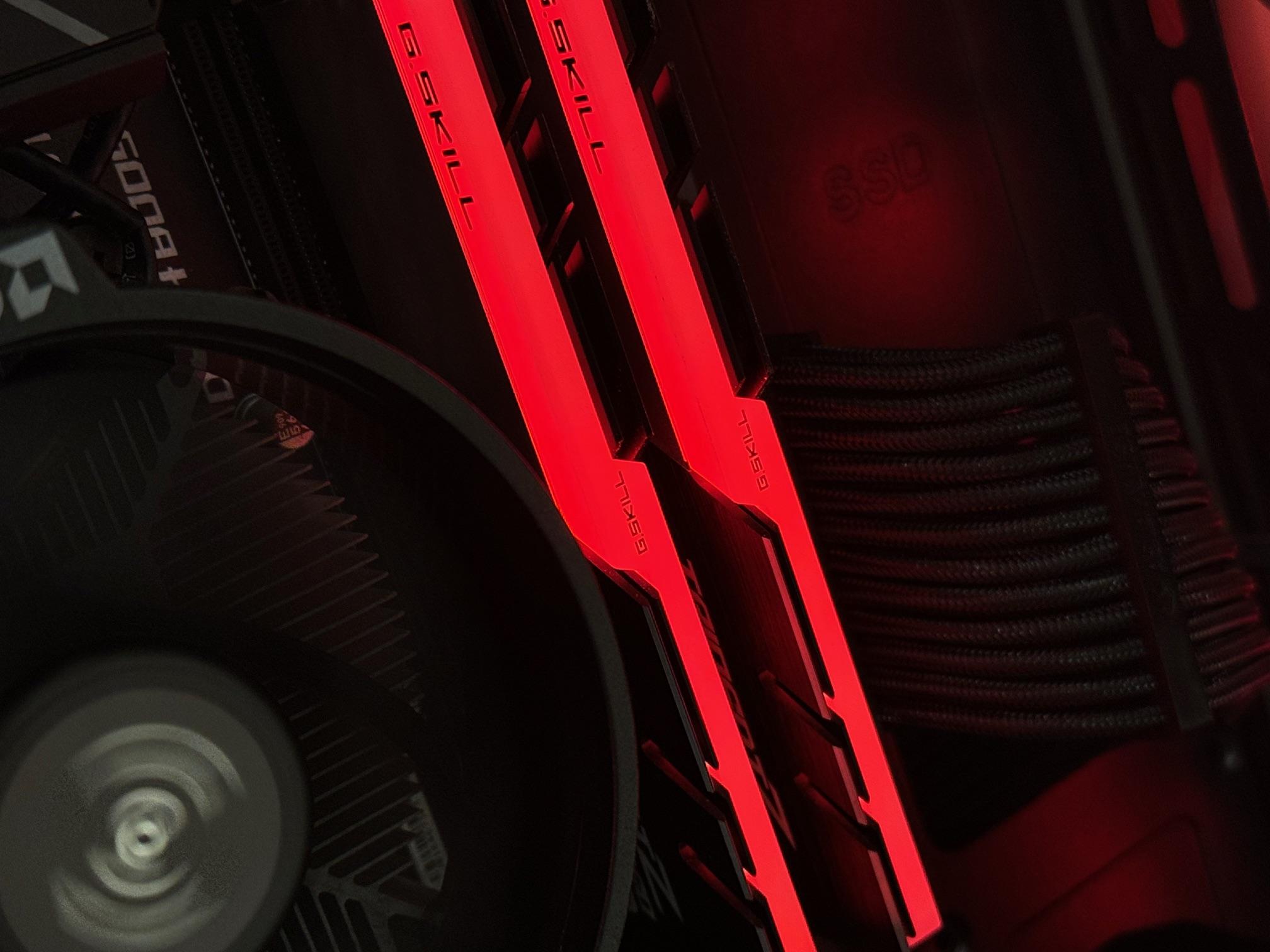 🖤Incognito🖤Sleek All-Black RTX Gaming PC! RTX 2070 SUPER, Ryzen 5 3600X, 1TB Storage.