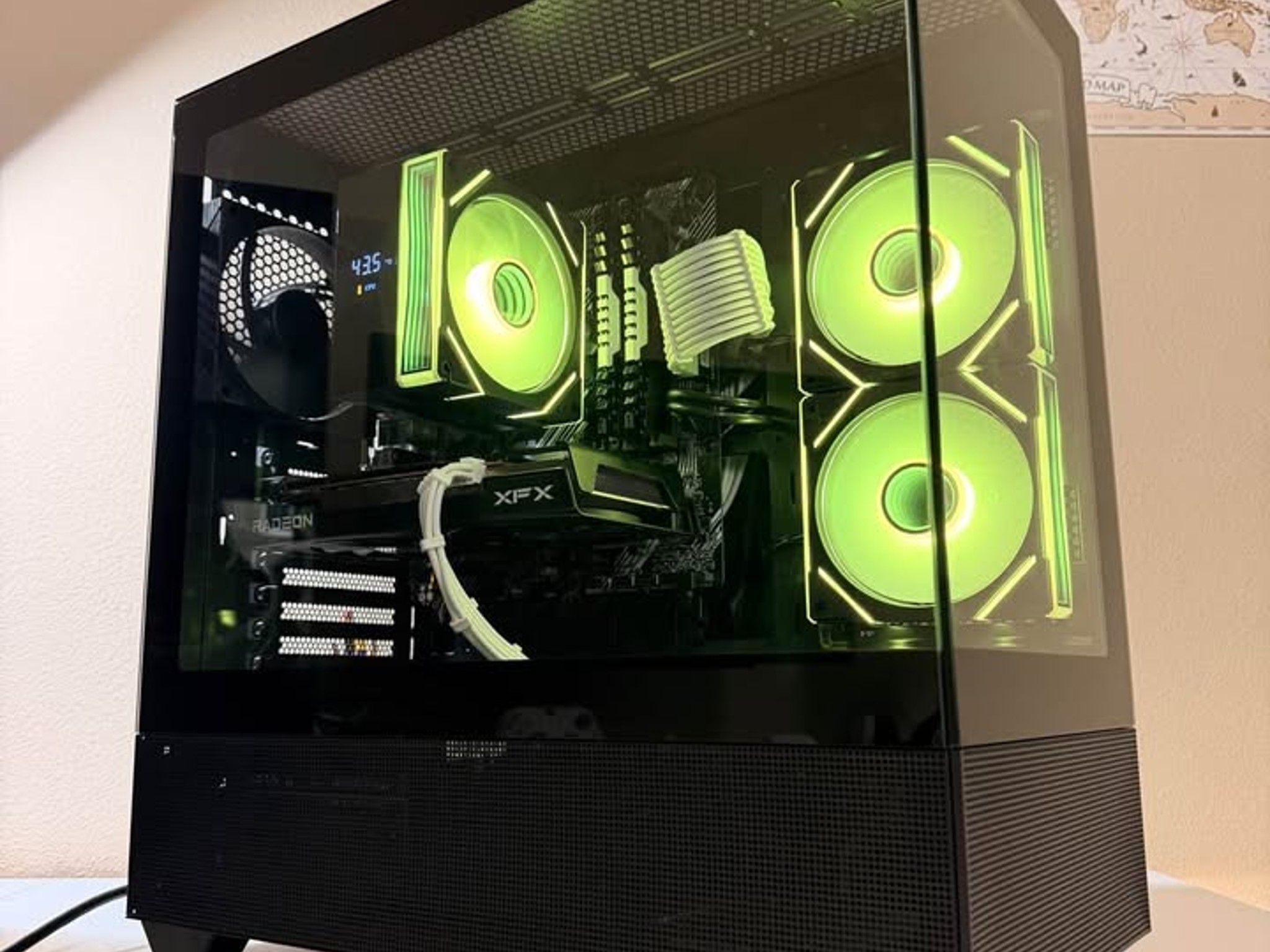 Black Gaming PC | RX 6600 | 1TB storage | 16gb ddr4 | AMD Ryzen 5 3600