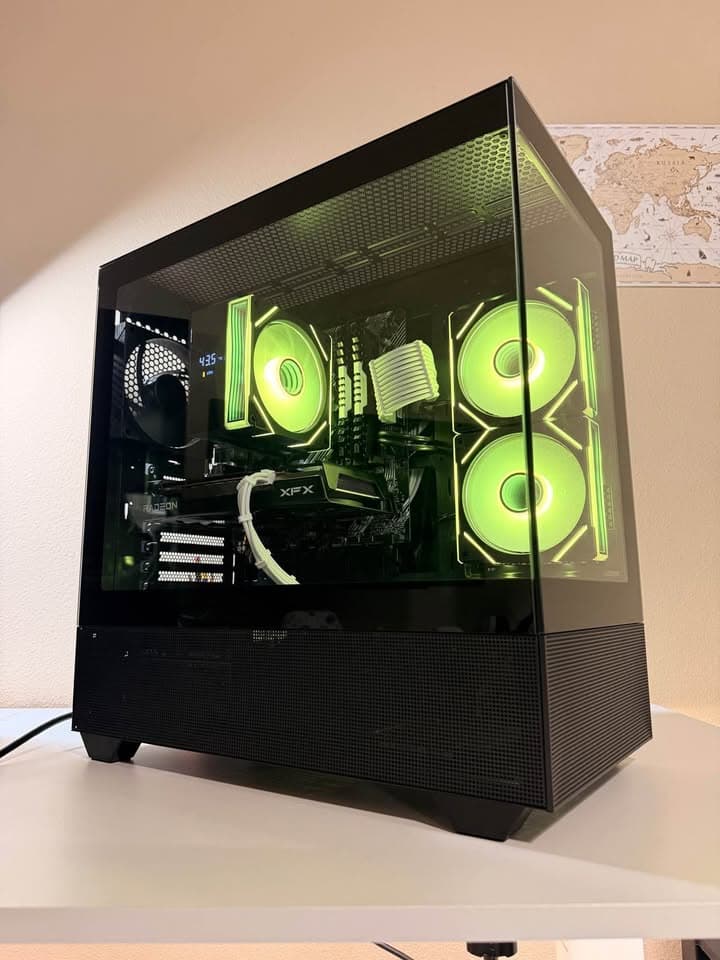Black Gaming PC | RX 6600 | 1TB storage | 16gb ddr4 | AMD Ryzen 5 3600