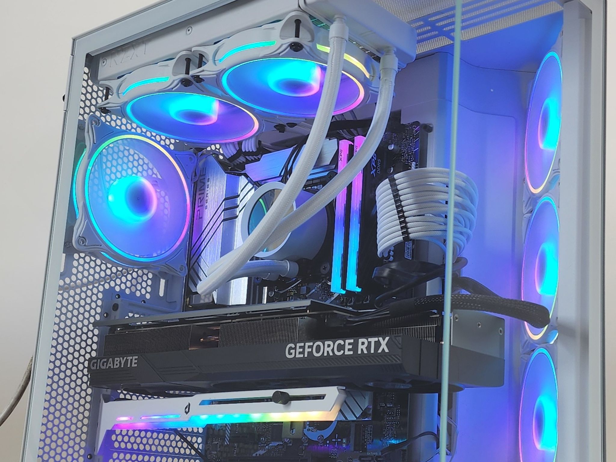 Gaming PC i7-14700KF 32GB RAM 2TB SSD RTX 4070 Ti SUPER 16GB Win11 Computer