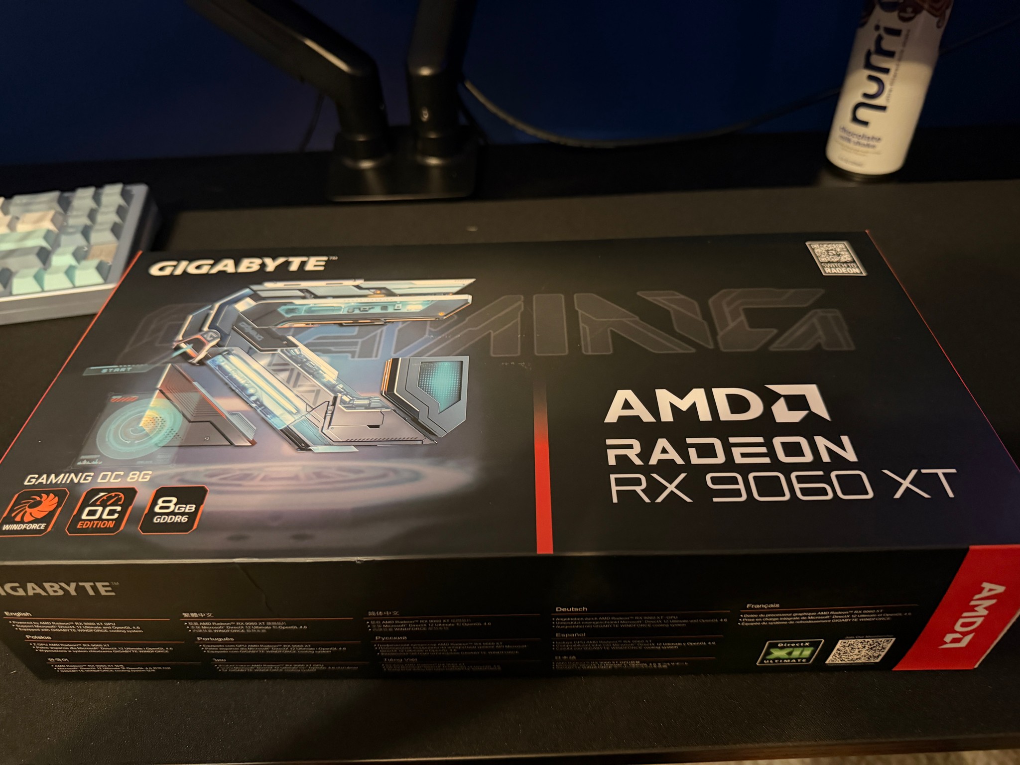 Radeon RX 9060xt 8gb triple fan OC edition